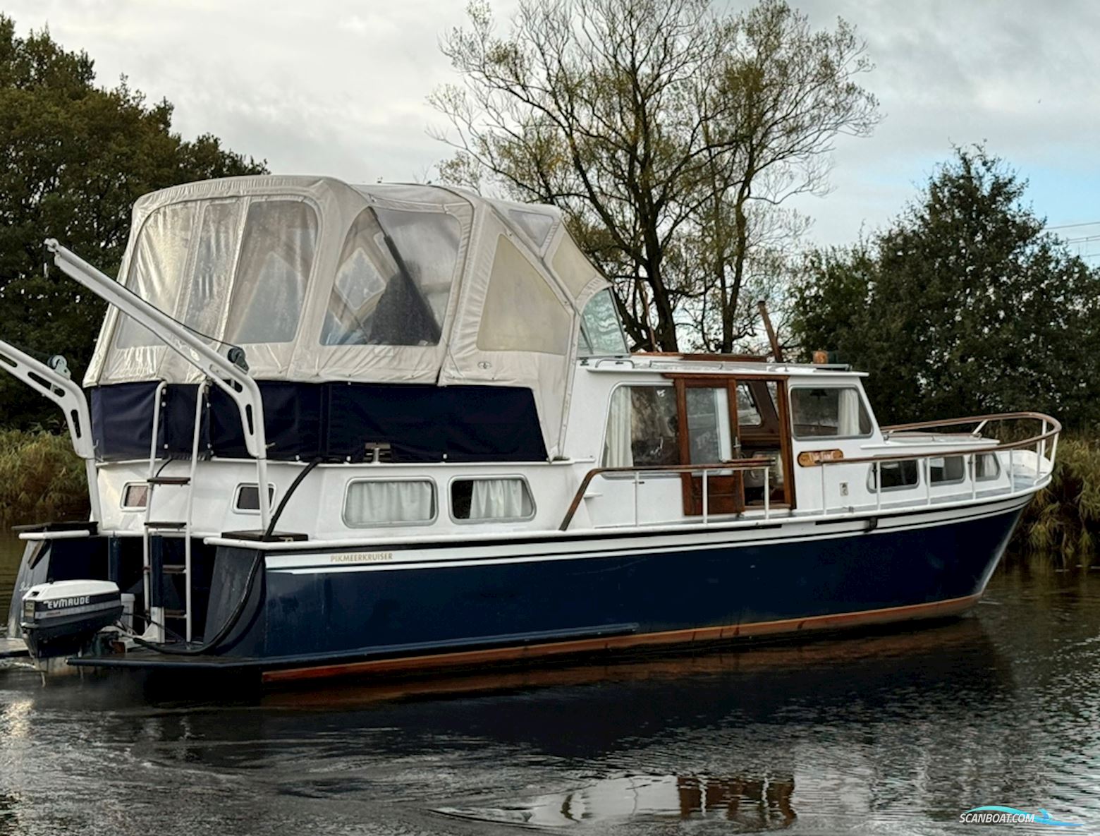Pikmeer  1250 AK