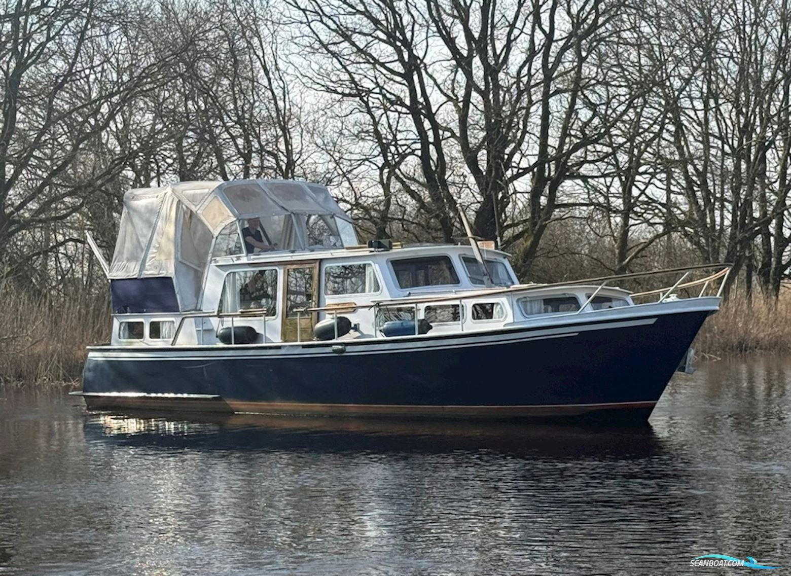 Pikmeer 1250 AK Motorboten 1984, met Volvo Penta motor, The Netherlands