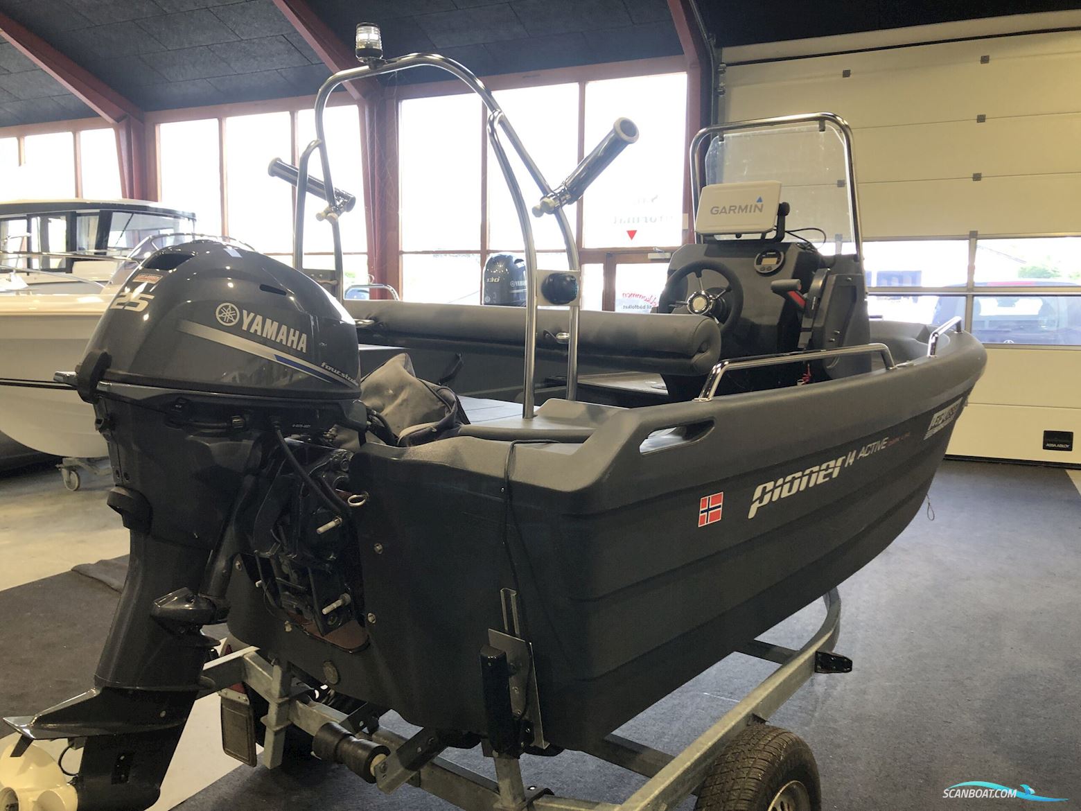 Pioner 14 Fisher Catch Edition-Garmin