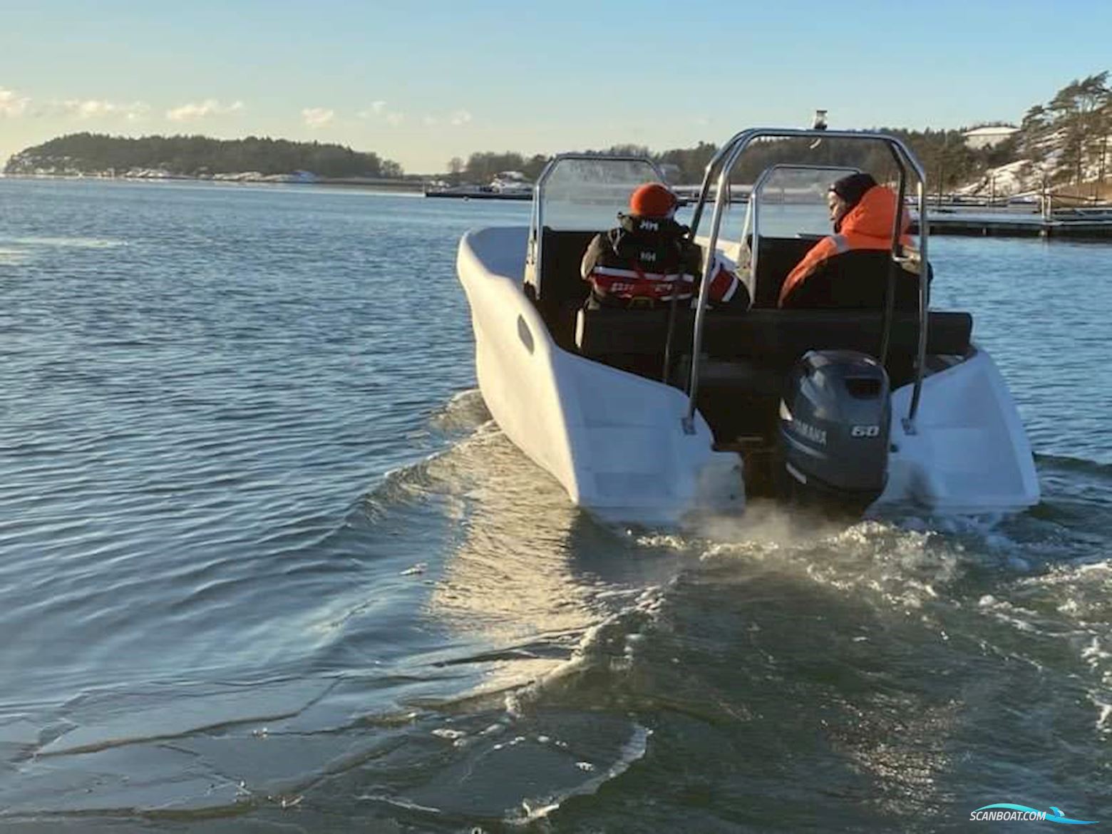 Pioner 16 Explorer SE "Wide"