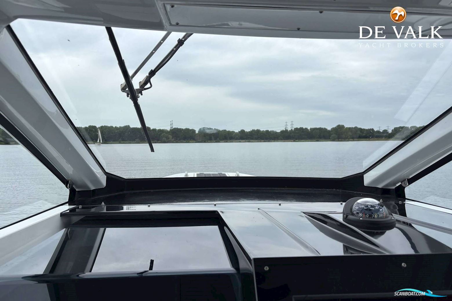 Pirelli 35 Outboard