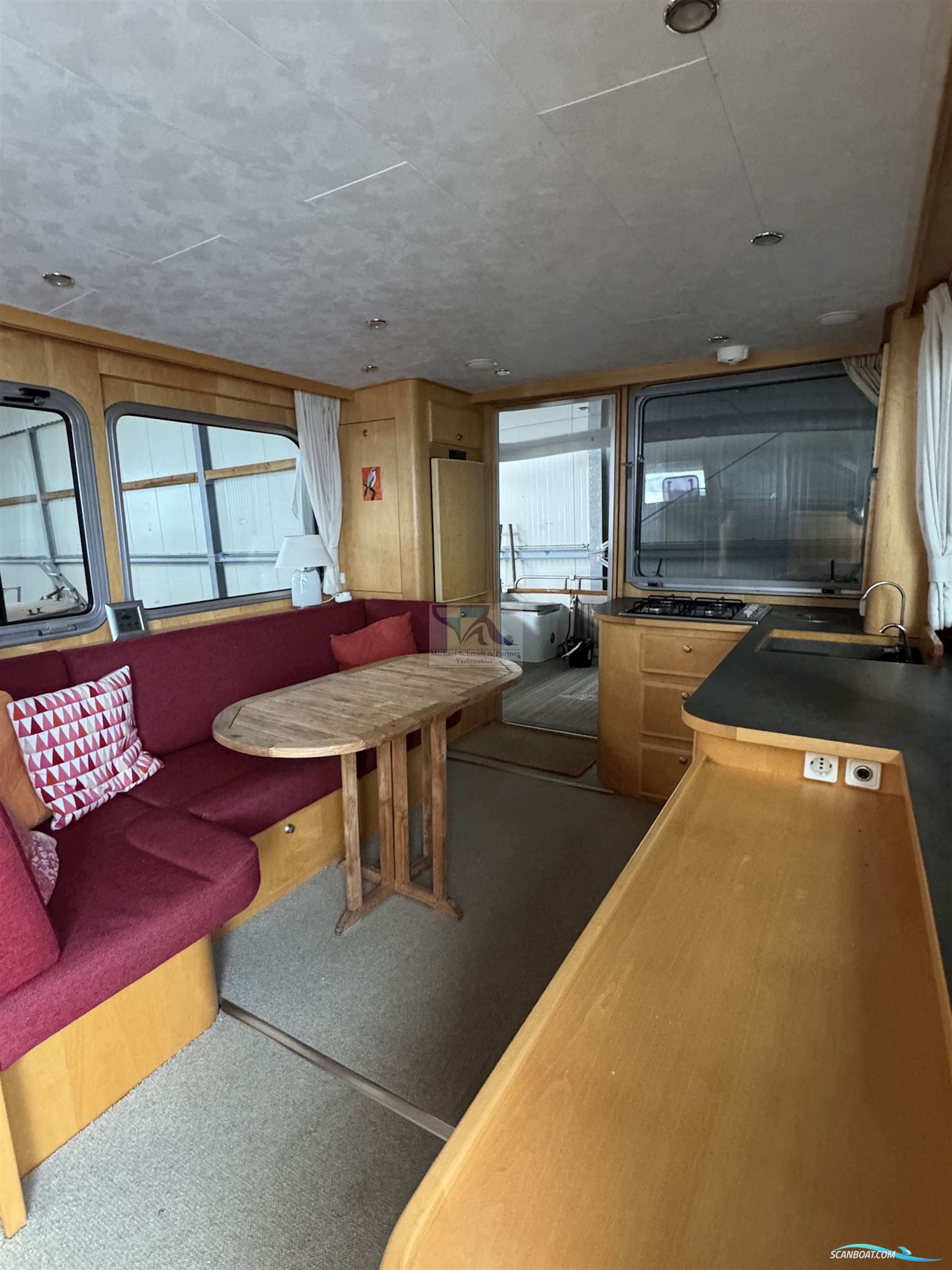 POLLARD Stavast Trawler 1200