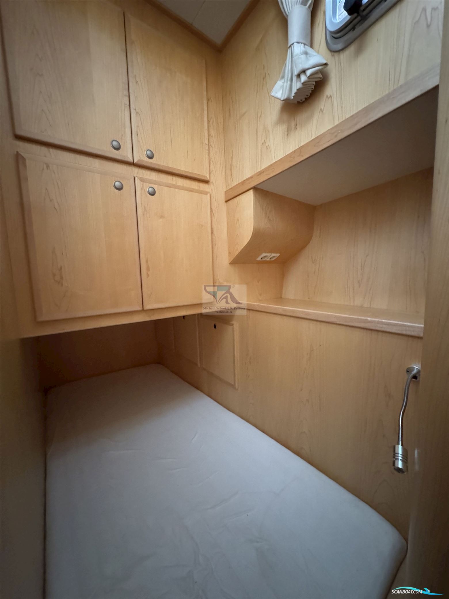 POLLARD Stavast Trawler 1200