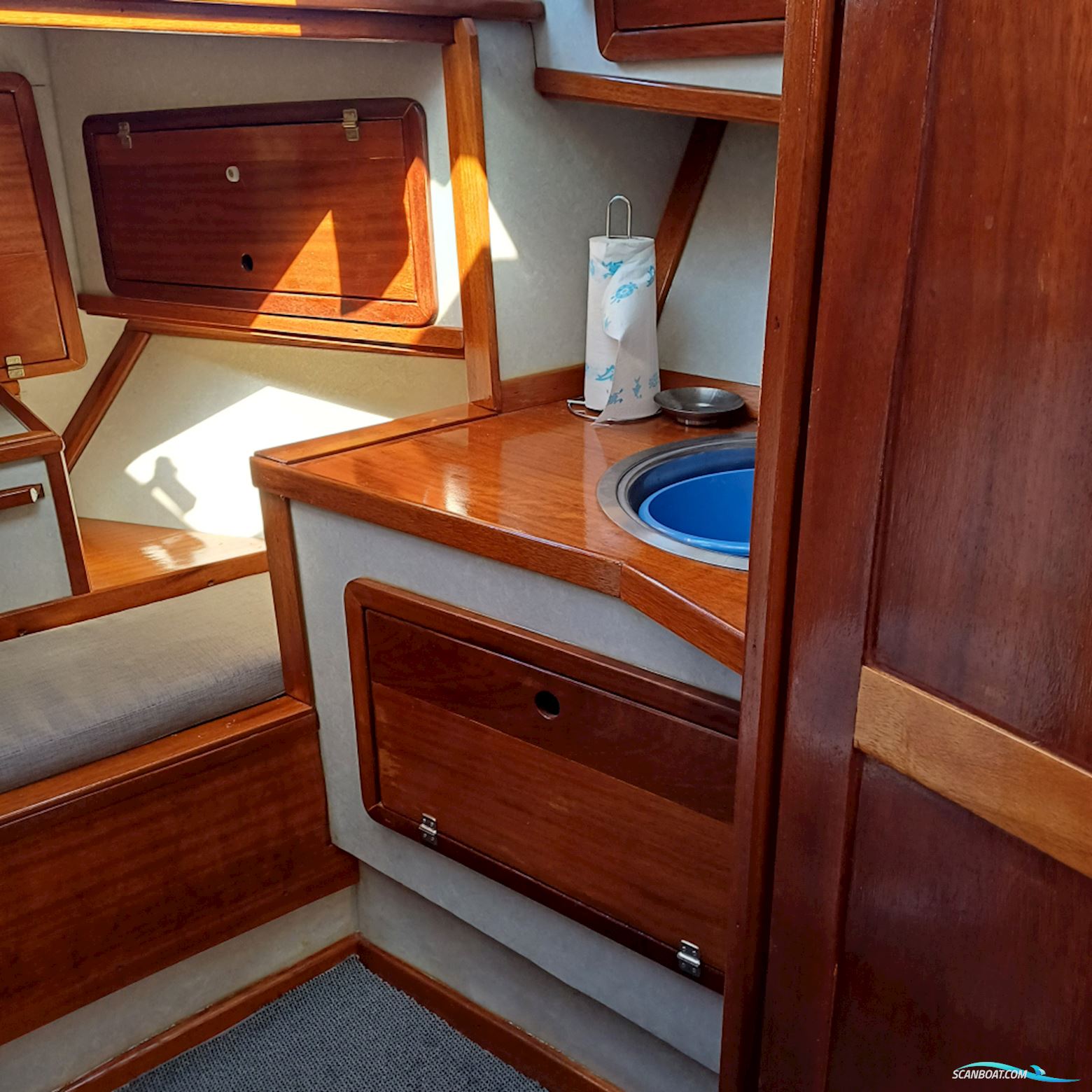 Polymore Alk Cabin sloep