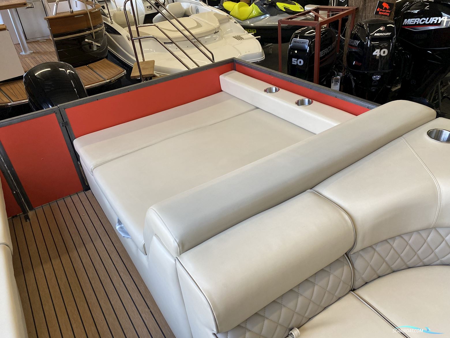 Pontoonboot 25FT 3-Tubes Red