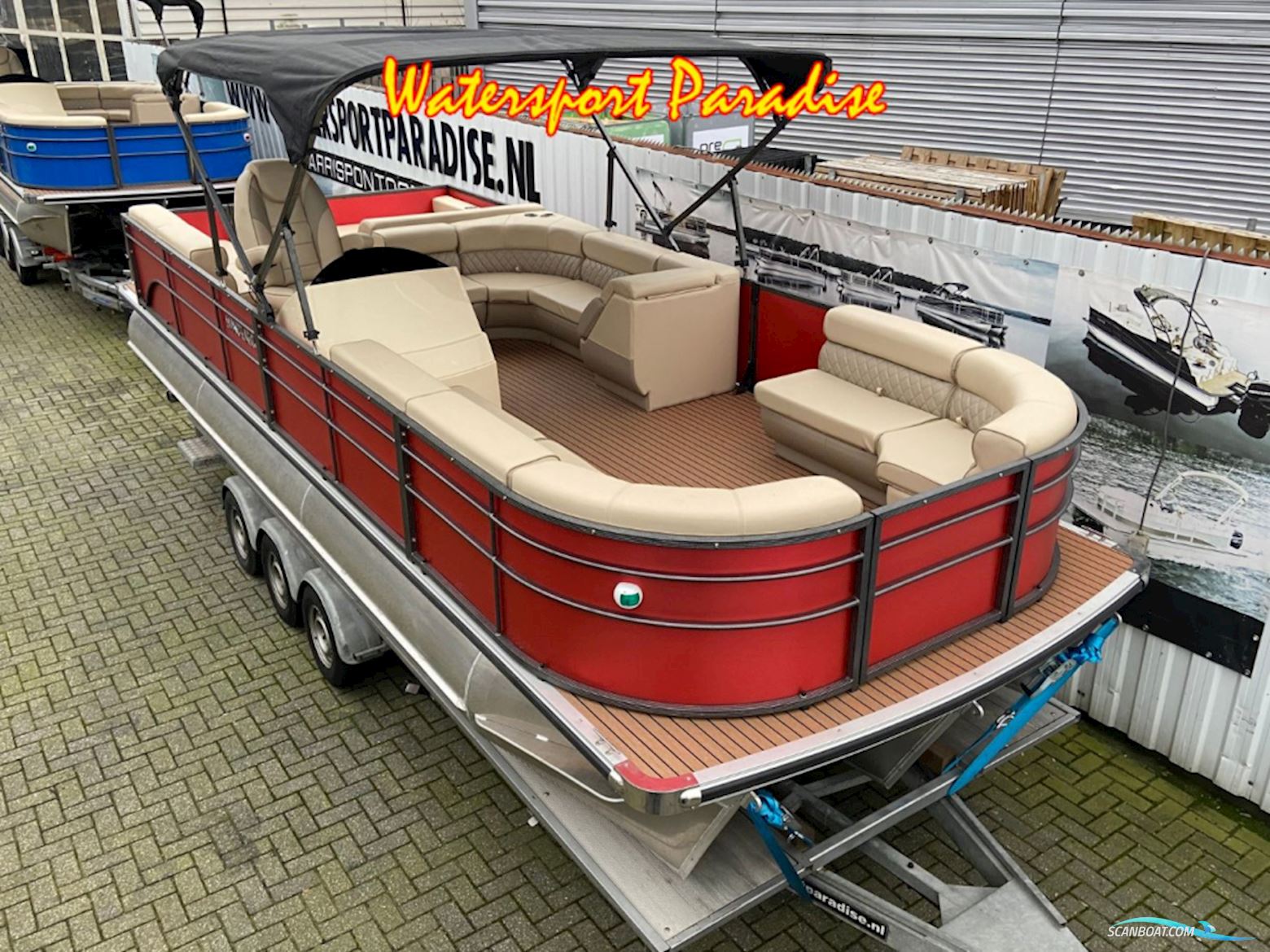 Pontoonboot 25FT 3-Tubes Red Motorboten 2022, met Mercury motor, The Netherlands