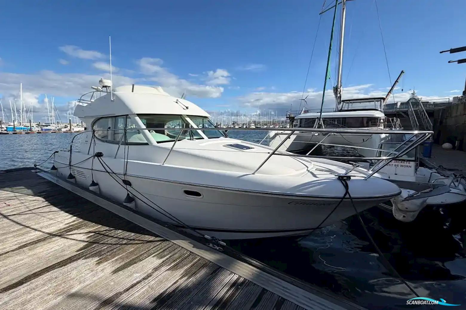Prestige 32 Motorboten 2005, met Volvo Penta motor, Ierland