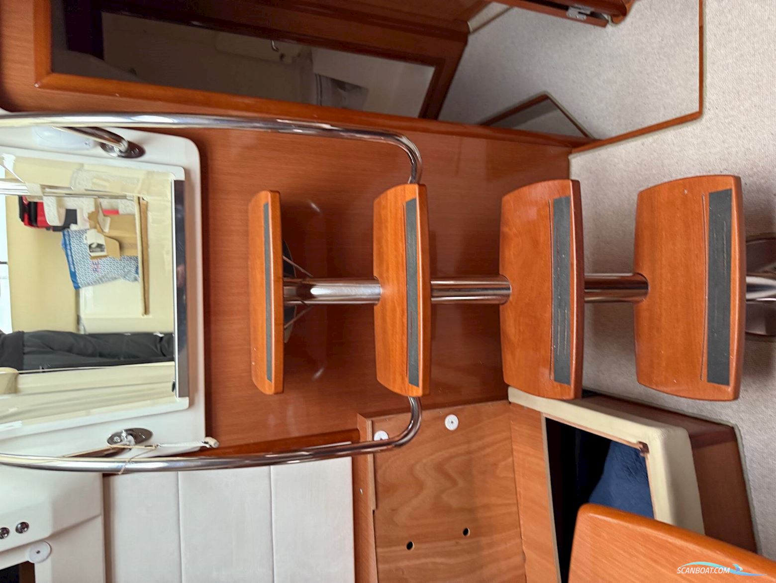 Prestige 42S - Twin Volvo Penta IPS500/Udstyr