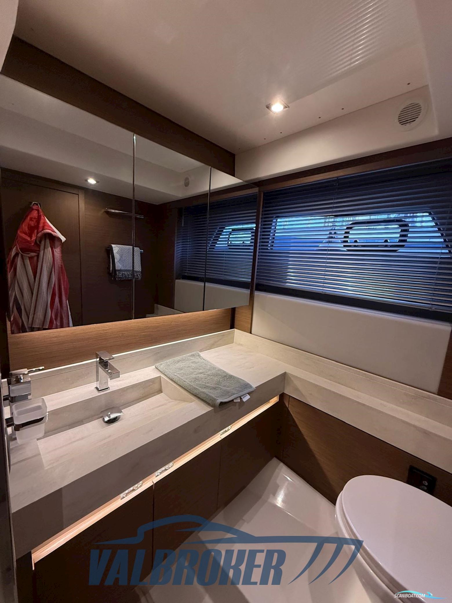 Prestige 520