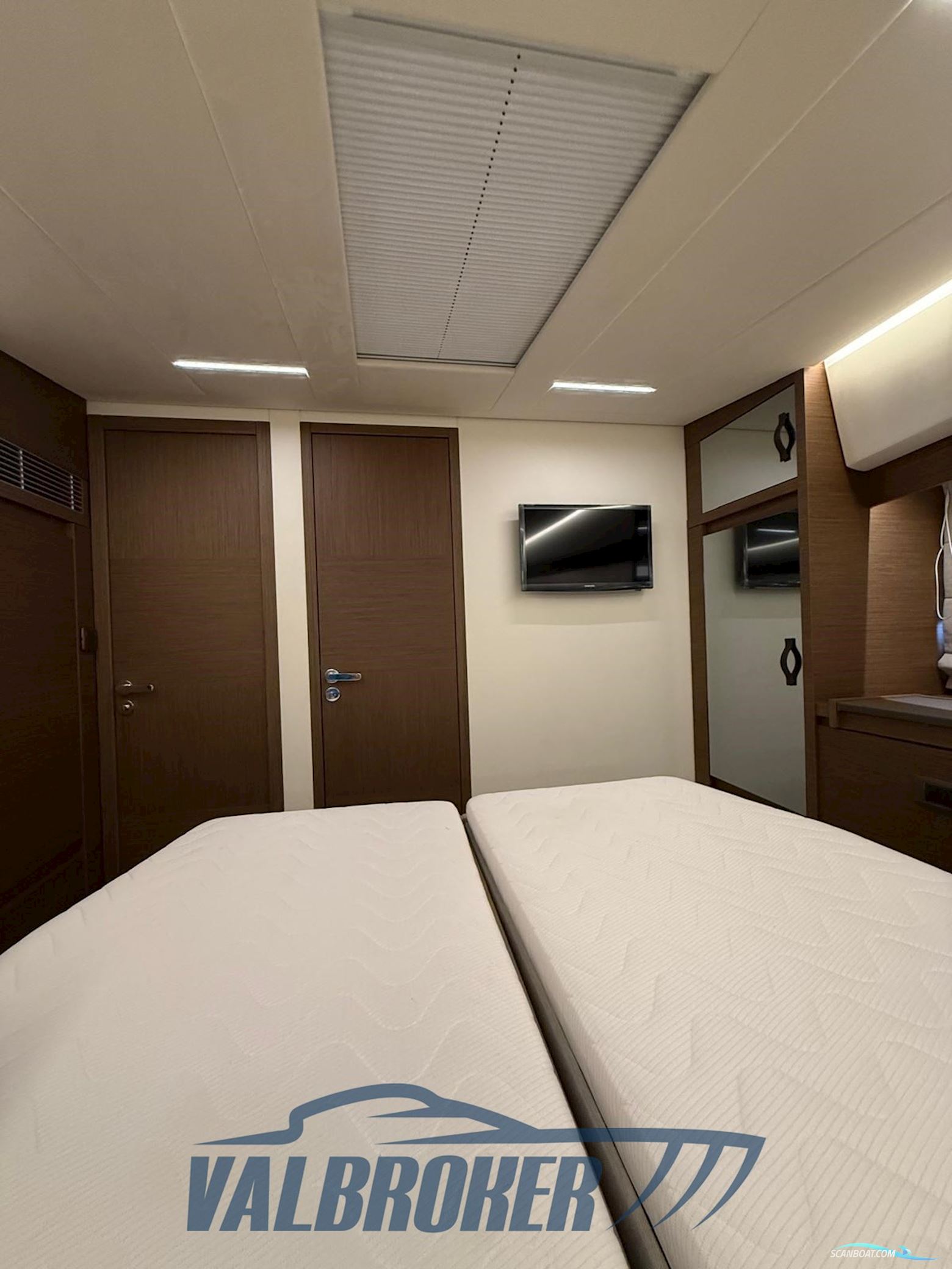 Prestige 520