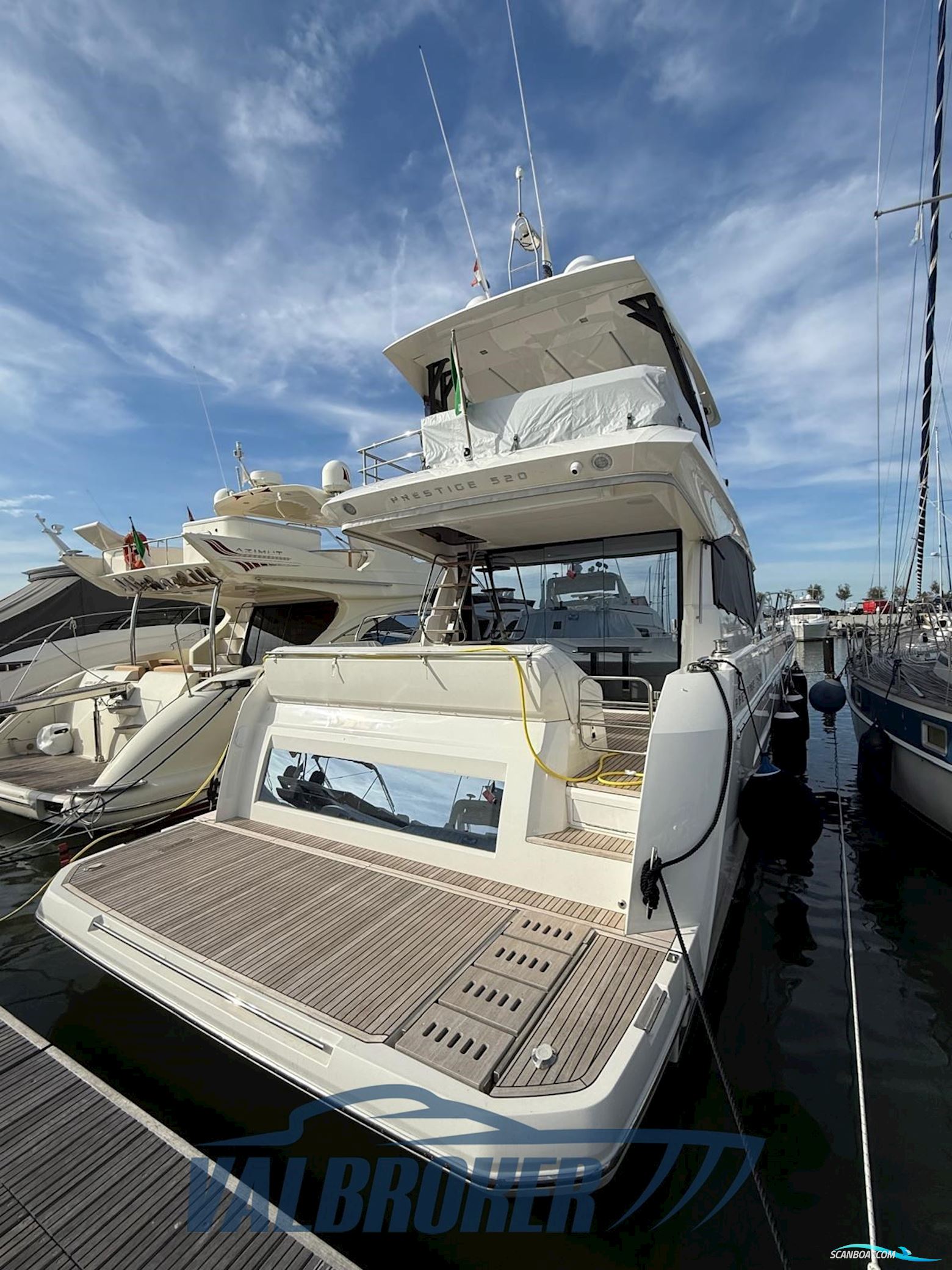 Prestige 520
