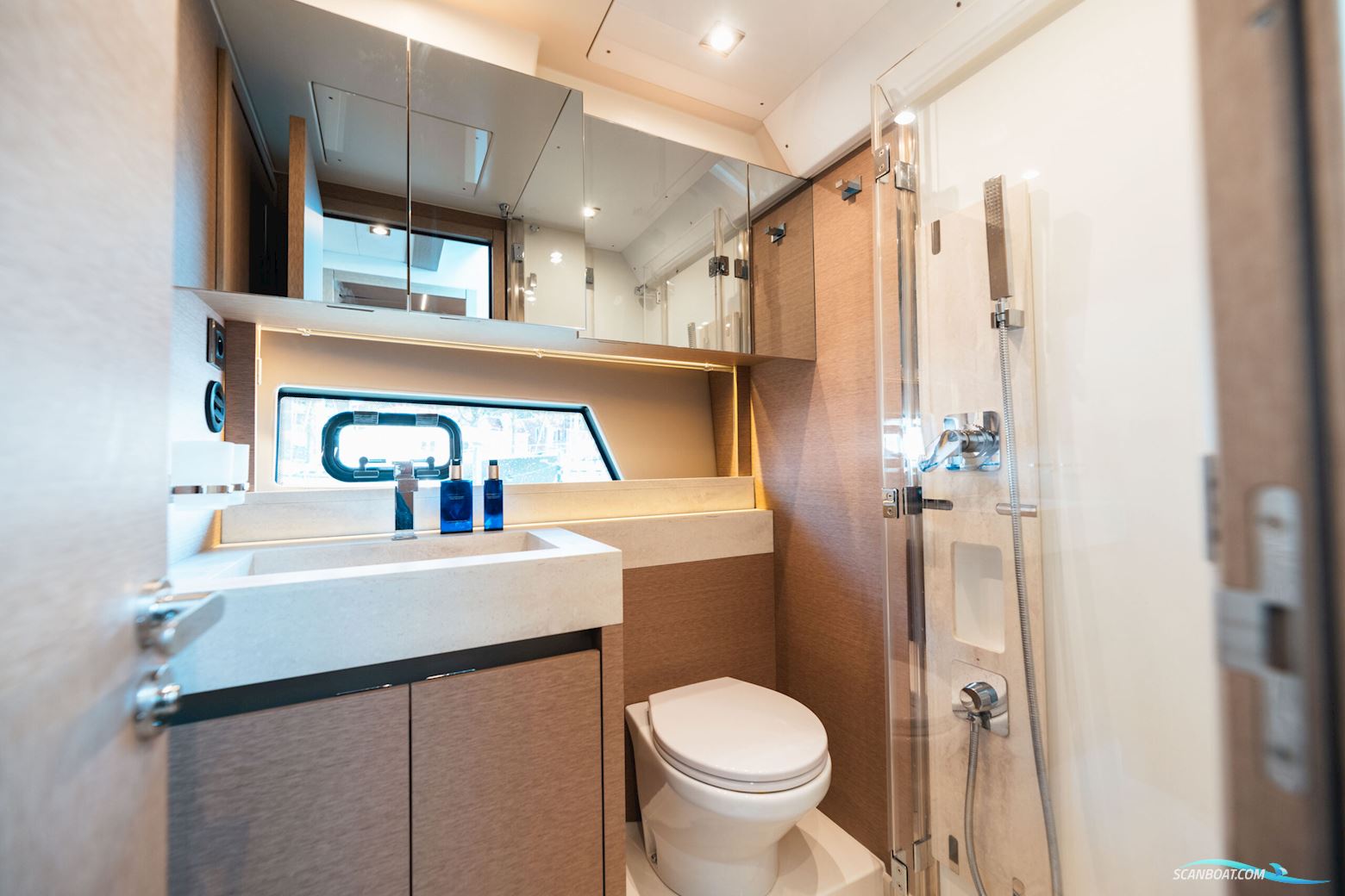 Prestige 520