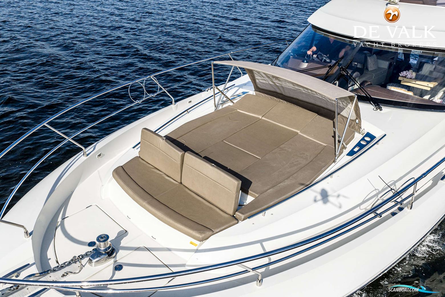 Prestige 550 Flybridge