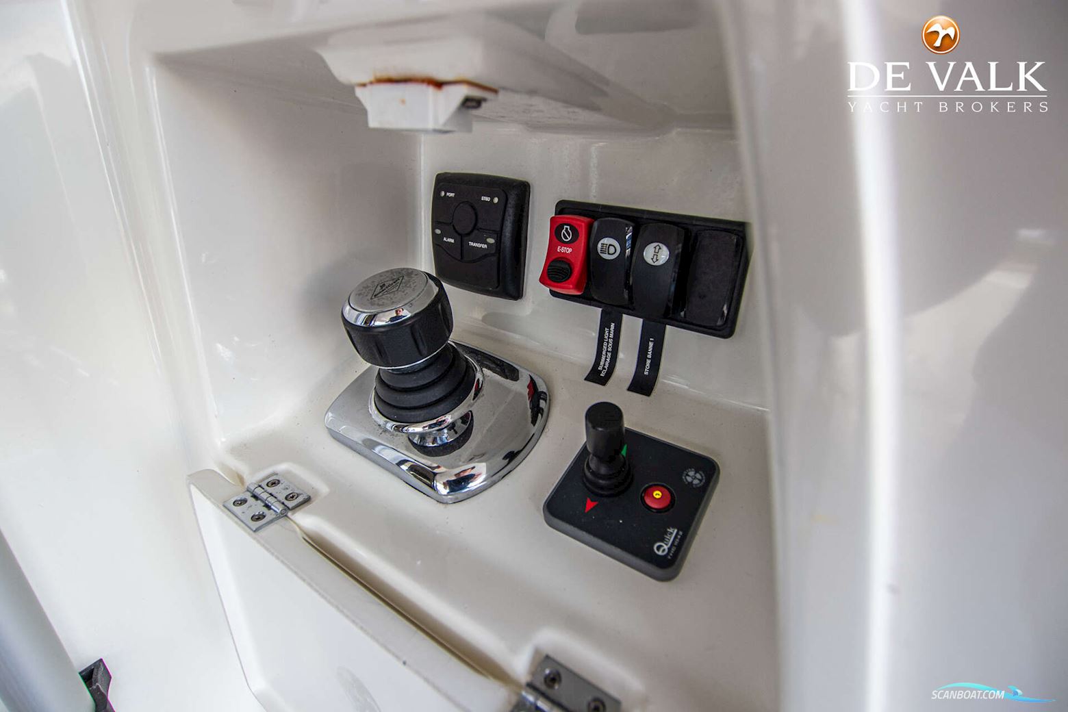Prestige 550 Flybridge
