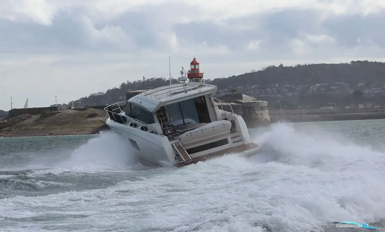 Prestige 560