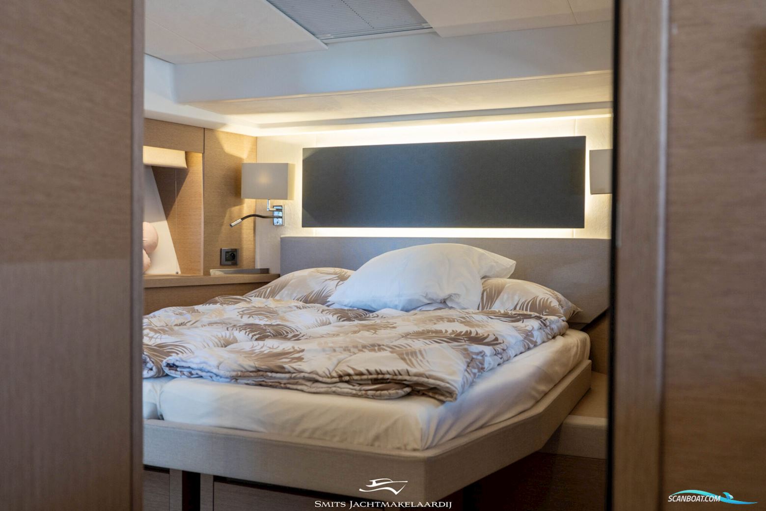 Prestige 590 Flybridge