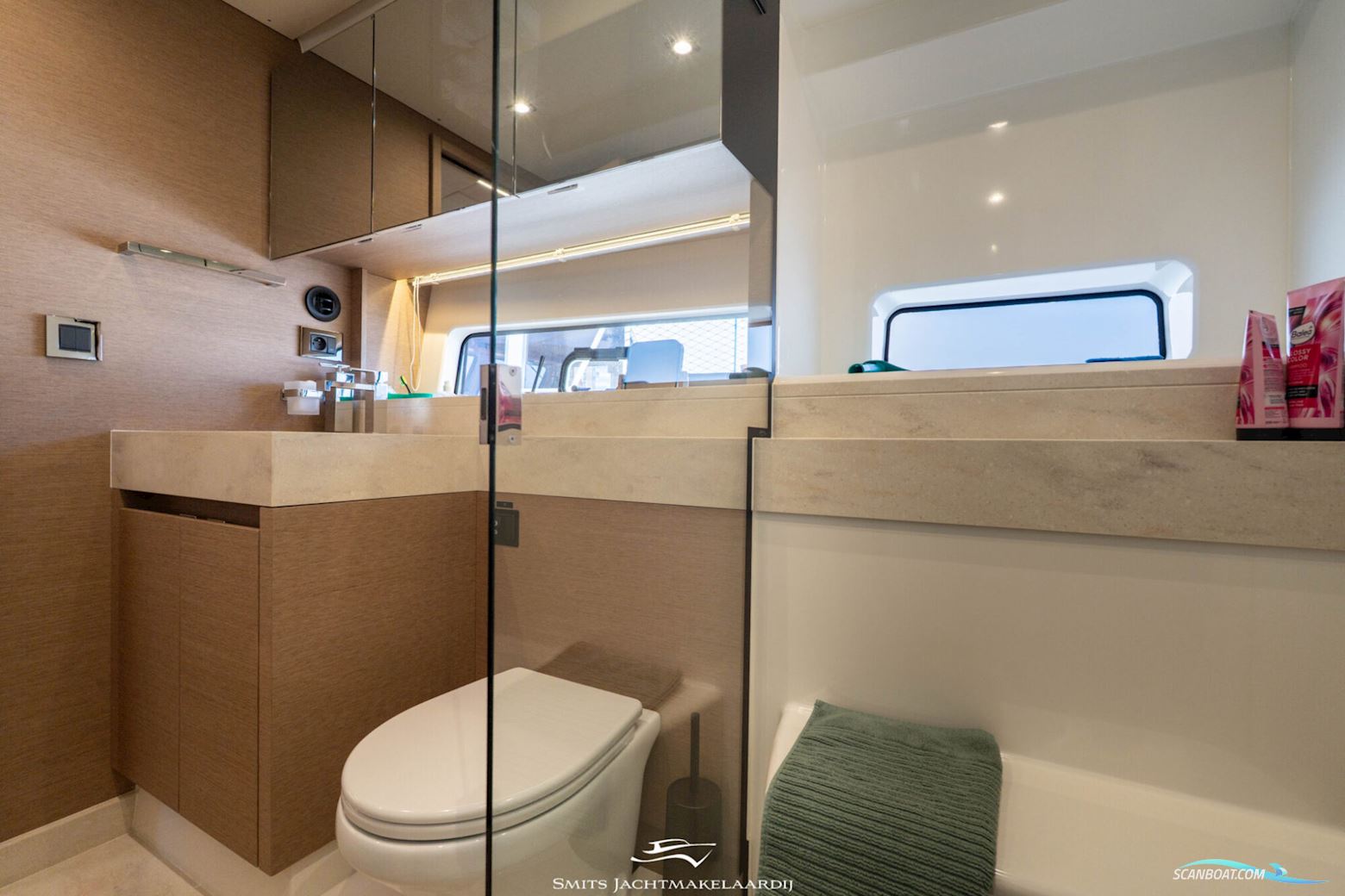 Prestige 590 Flybridge