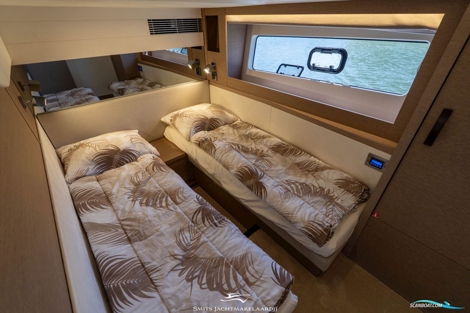 Prestige 590 Flybridge