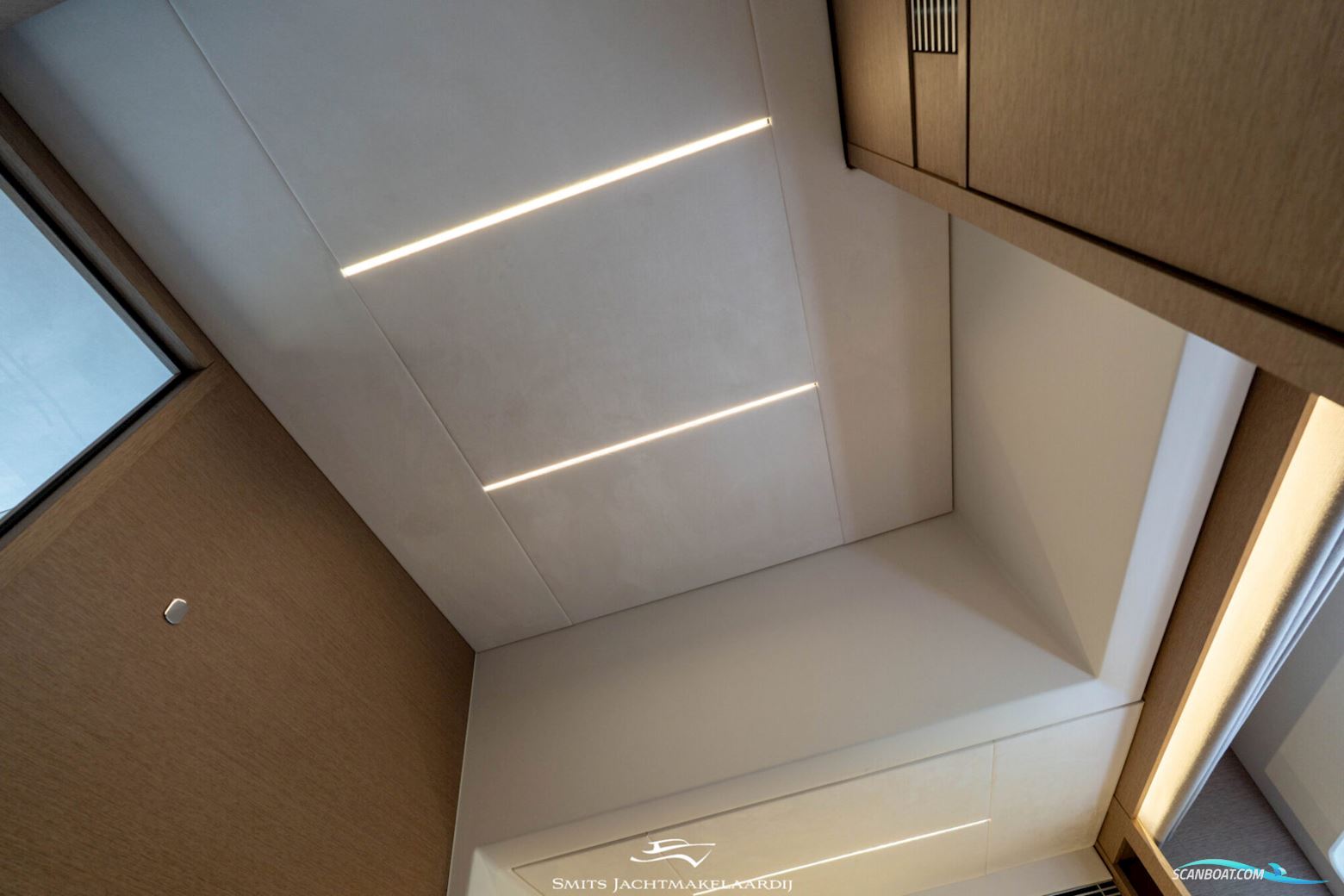 Prestige 590 Flybridge