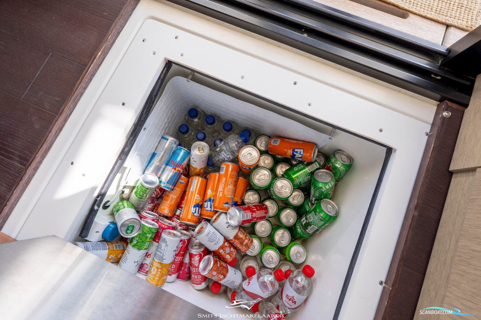 Prestige 590 Flybridge