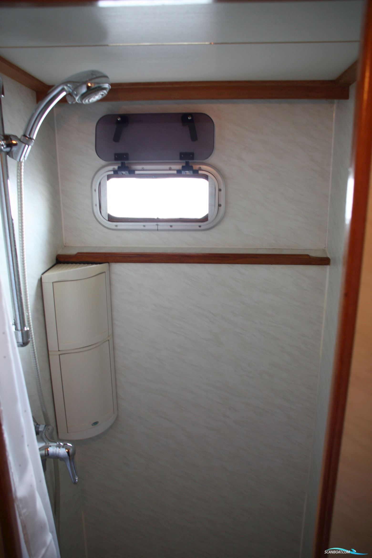 Prestige De Luxe 1250 AK