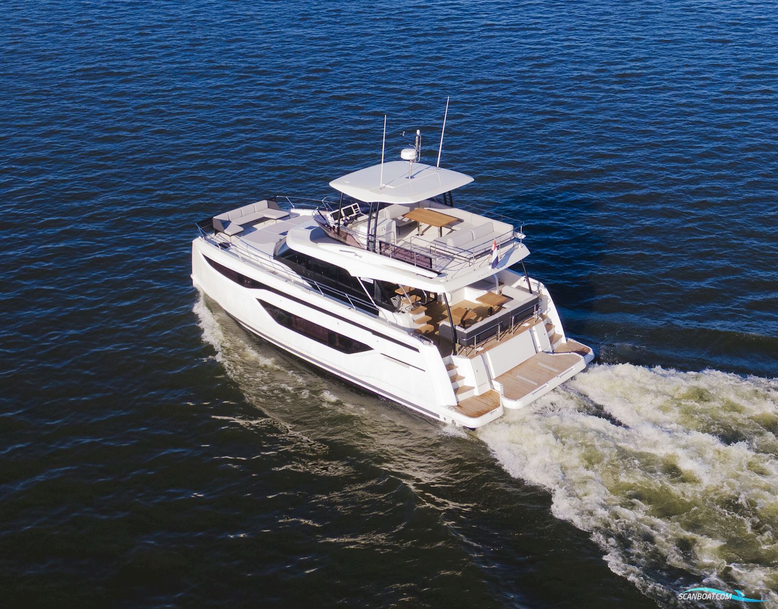 Prestige M48