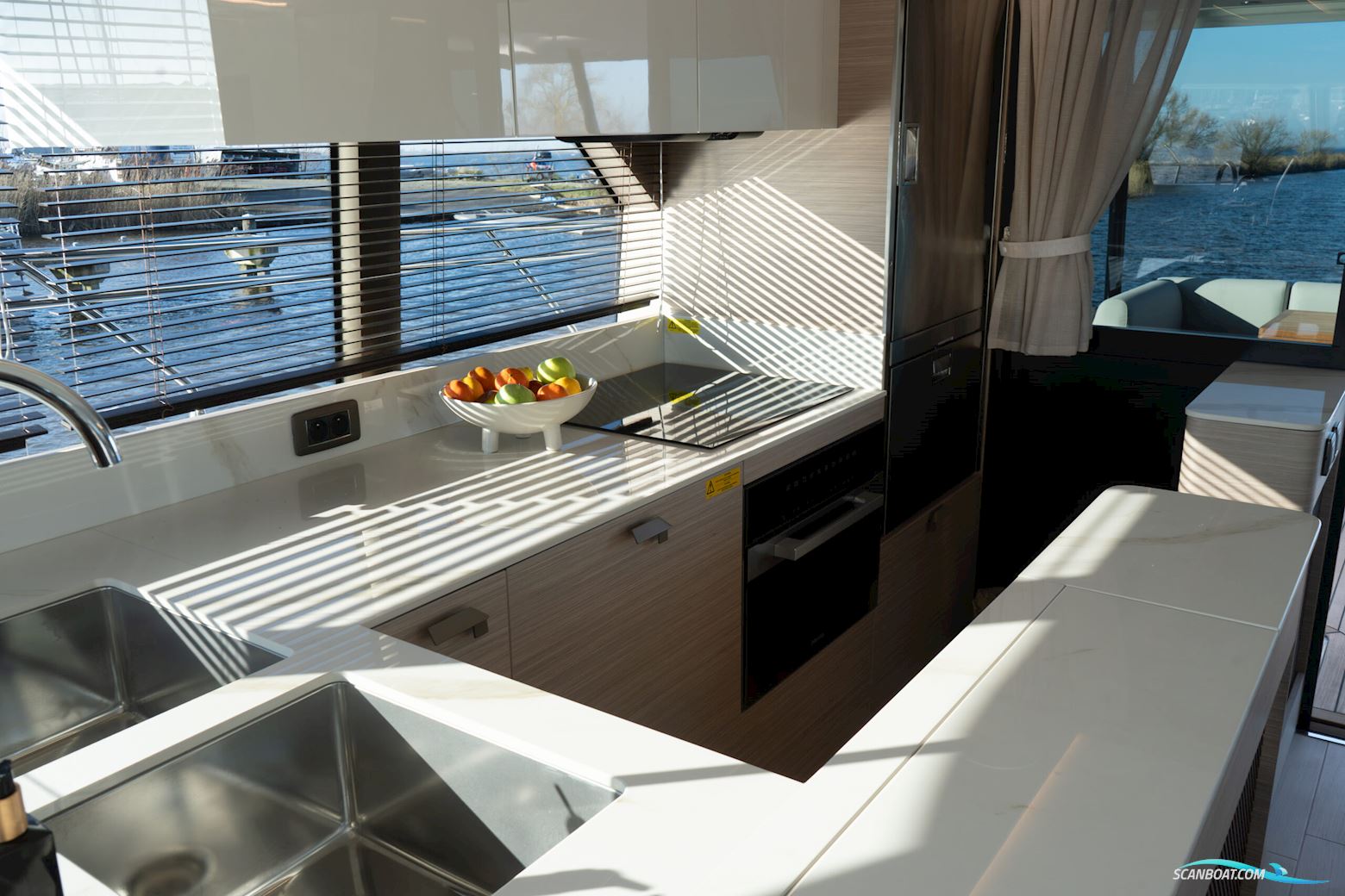 Prestige M48