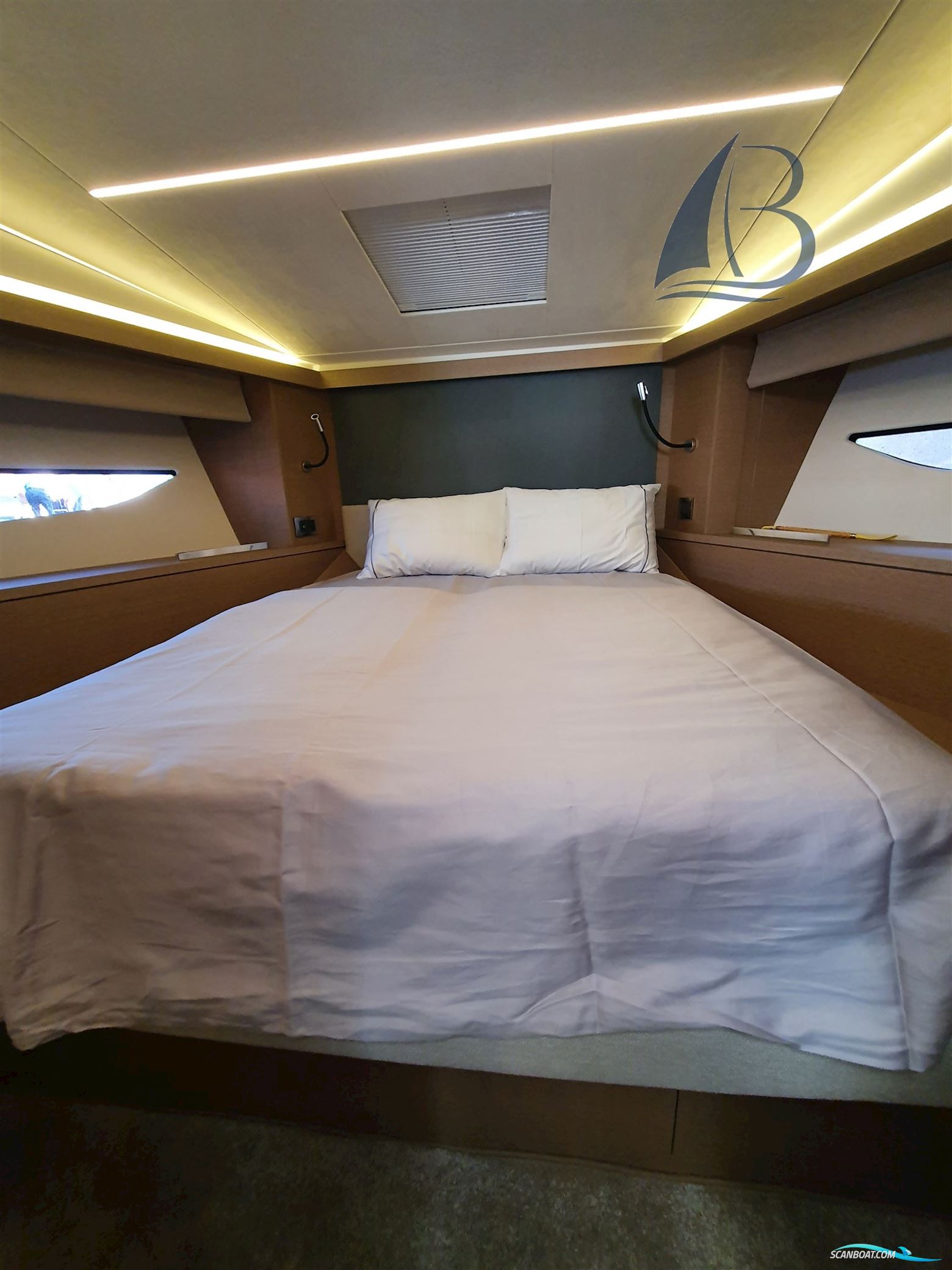 Prestige Yachts Prestige 420 Fly