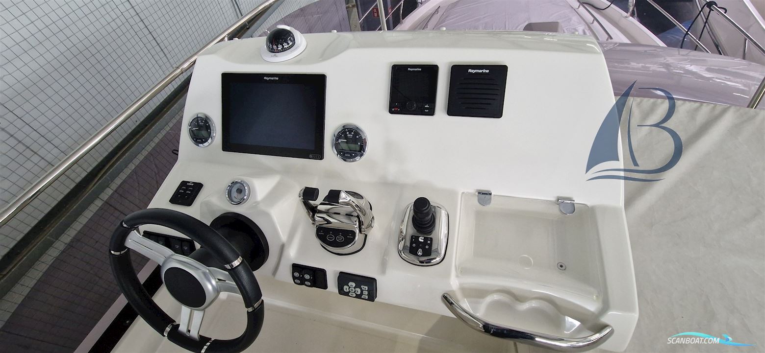 Prestige Yachts Prestige 420 Fly