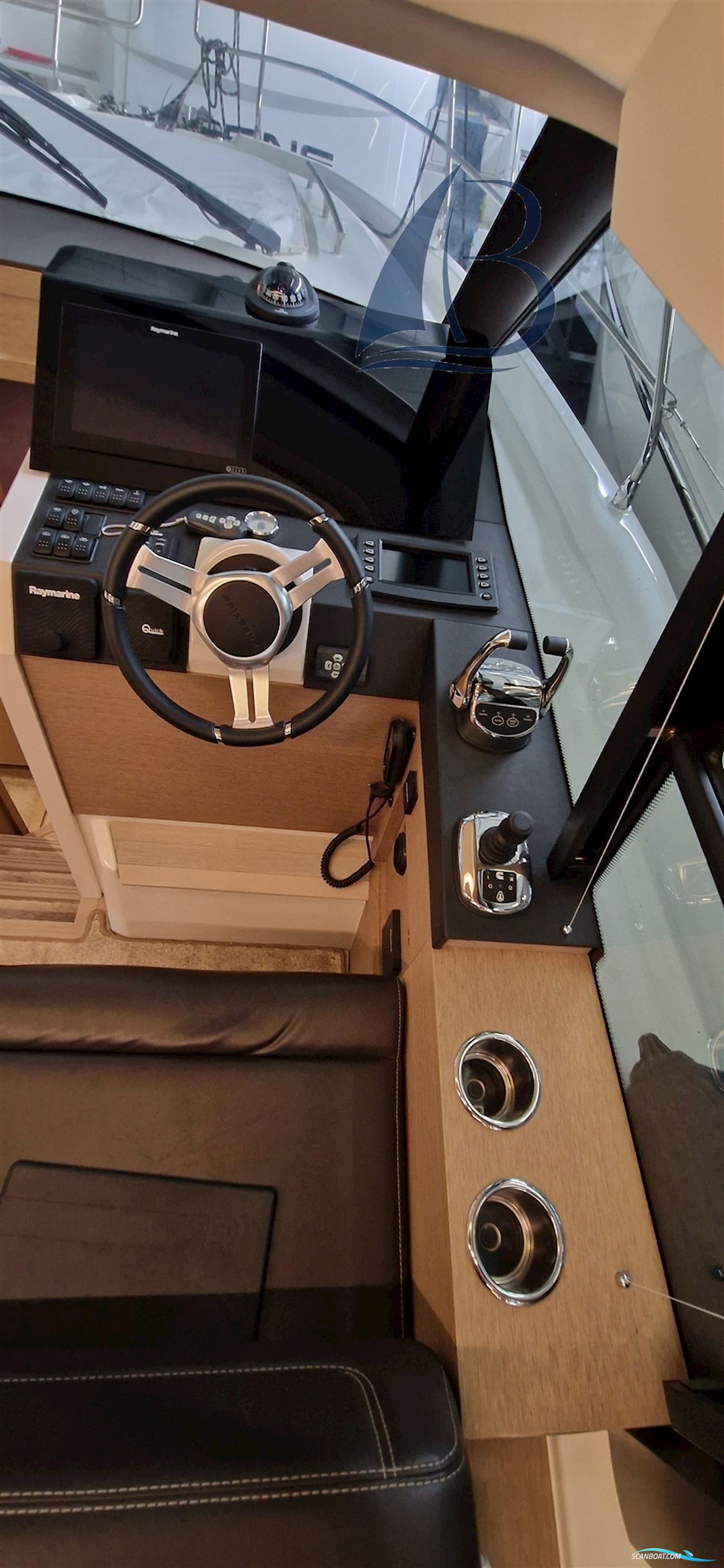 Prestige Yachts Prestige 420 Fly