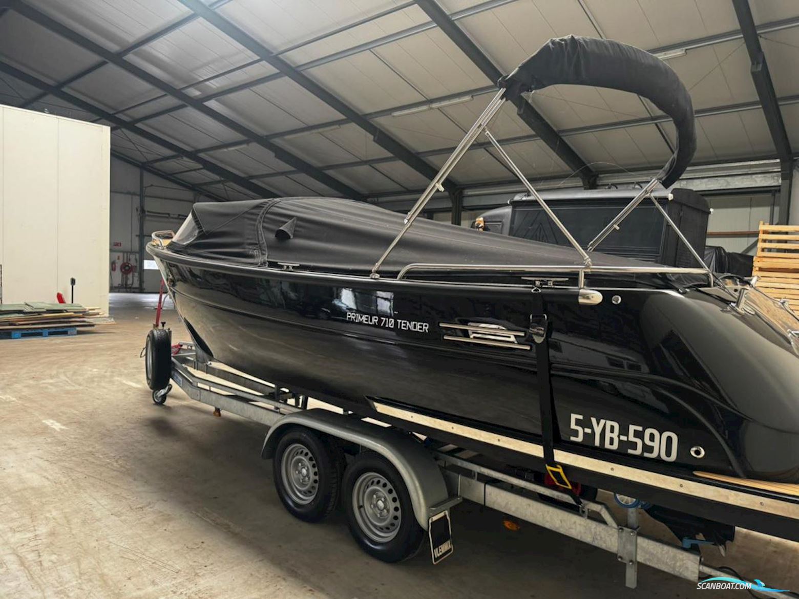 Primeur 710 Tender Met Boegschroef