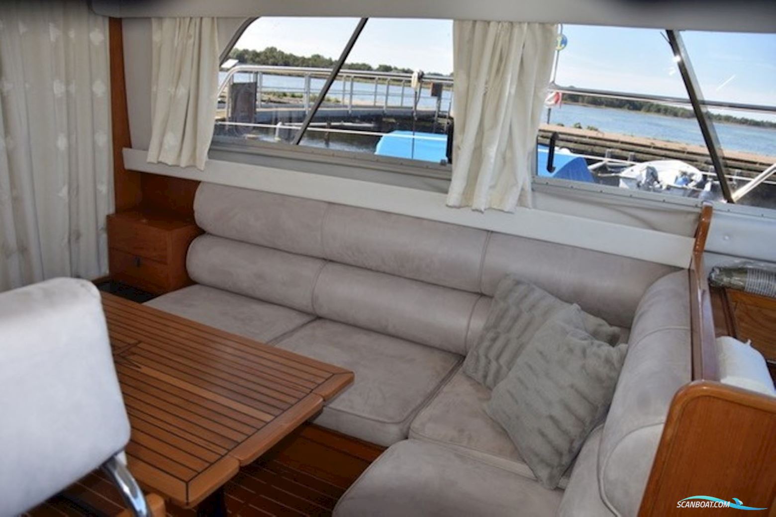 Princess 35 Flybridge 2Xcummins 6Bta 5,9L