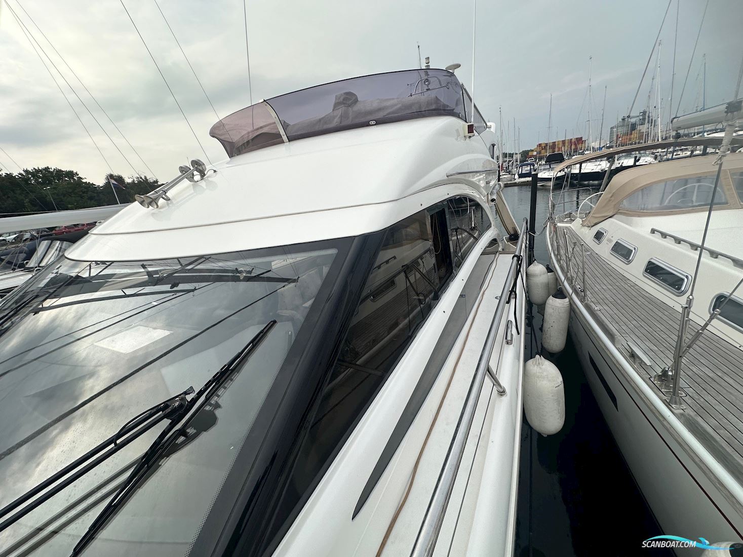 Princess 42 Fly - SOLGT