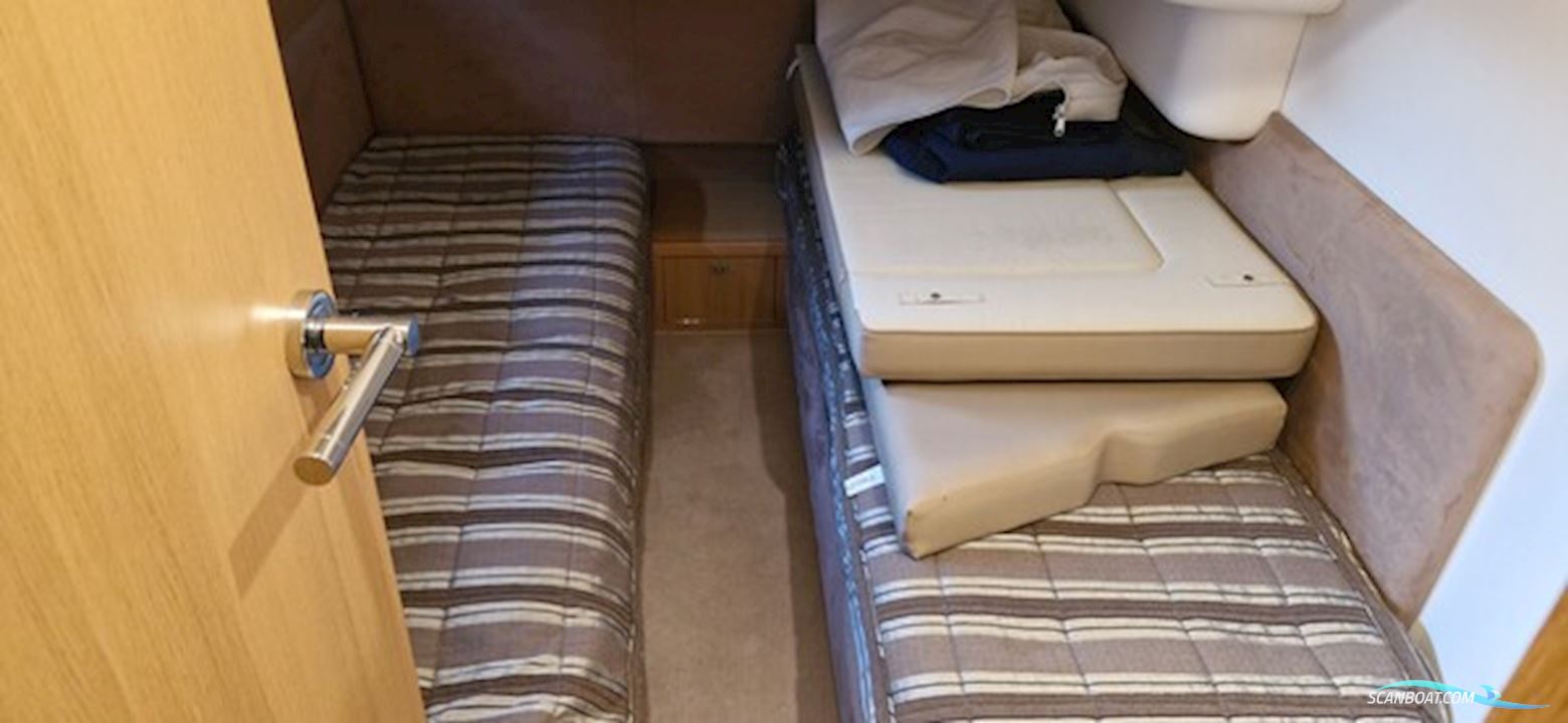 Princess 42 Flybridge Årg 2012. Den Nye Model...Solgt