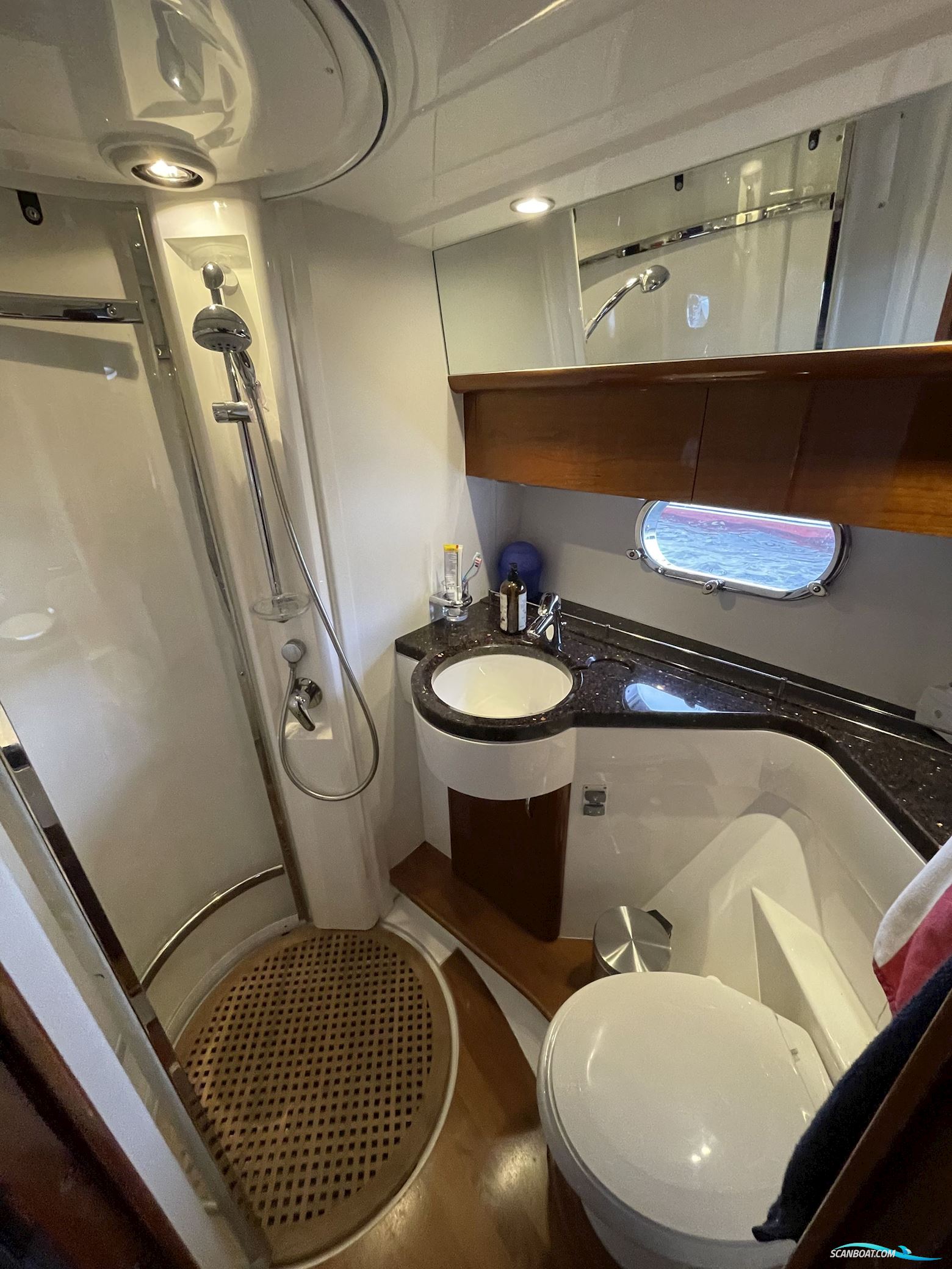 Princess 42 Flybridge