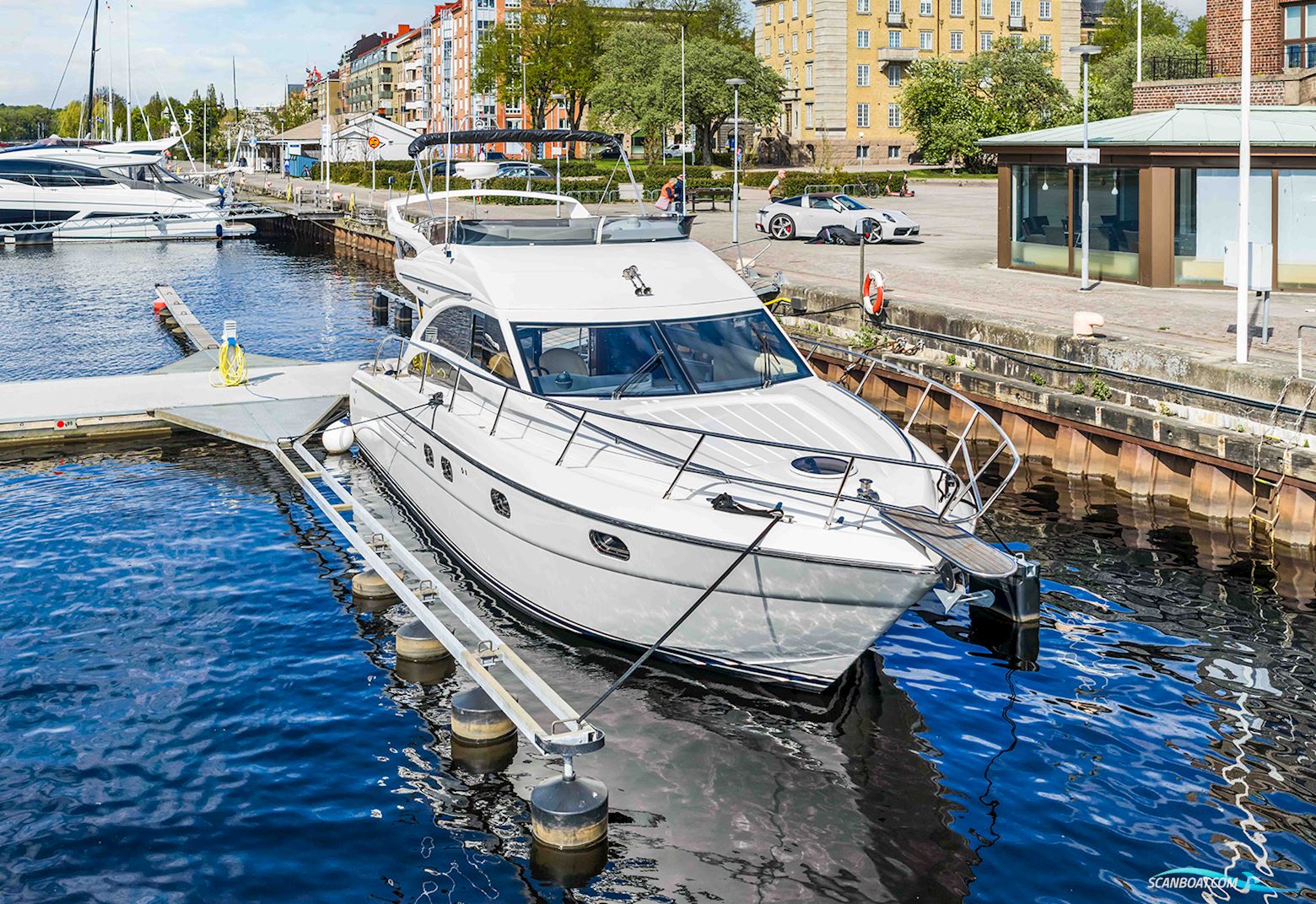 Princess 42 Flybridge