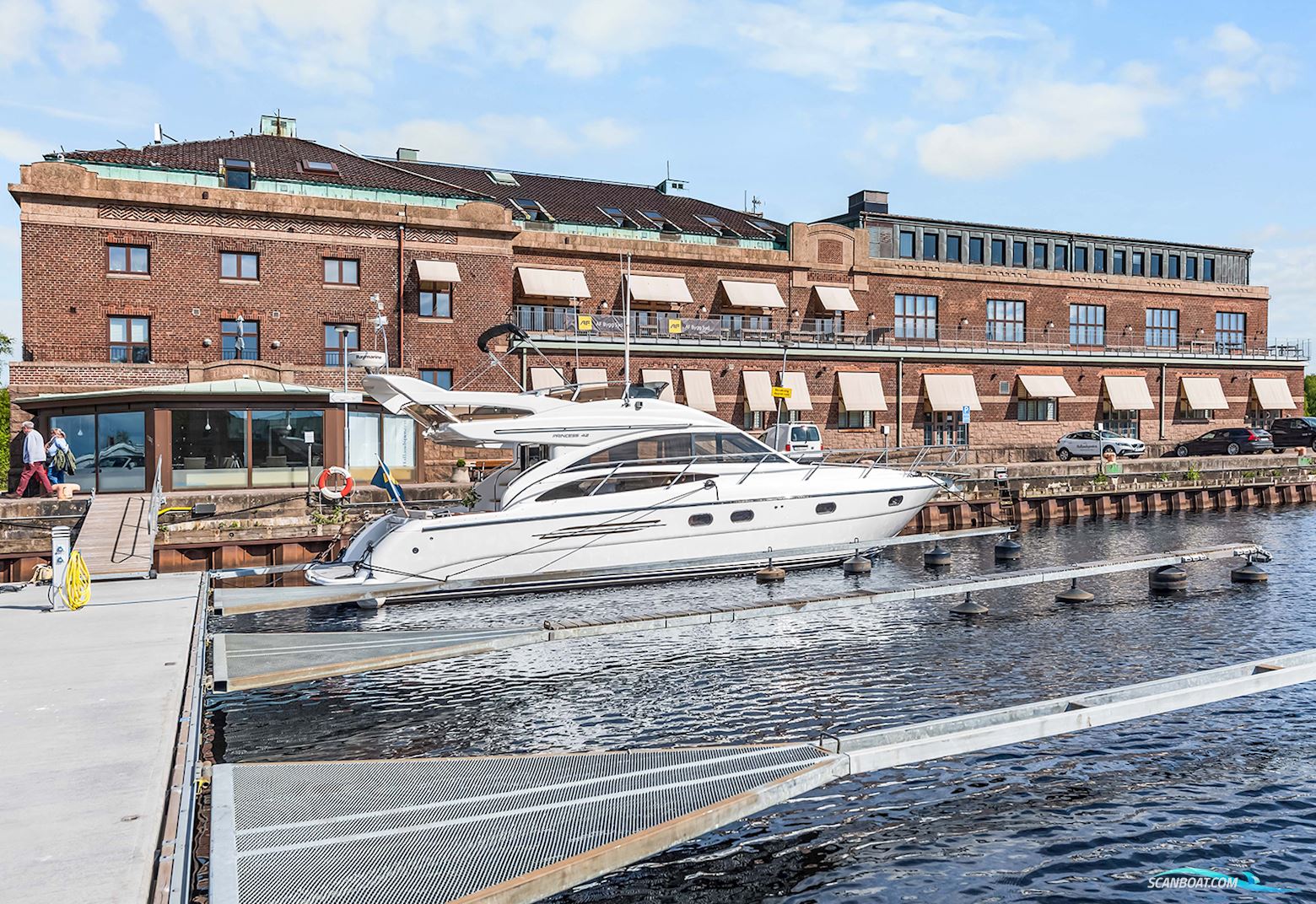 Princess 42 Flybridge