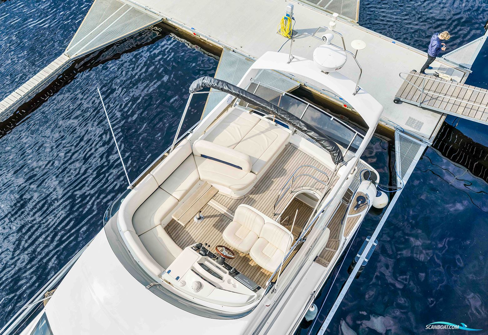 Princess 42 Flybridge