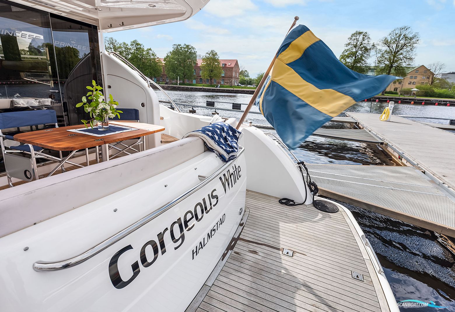Princess 42 Flybridge