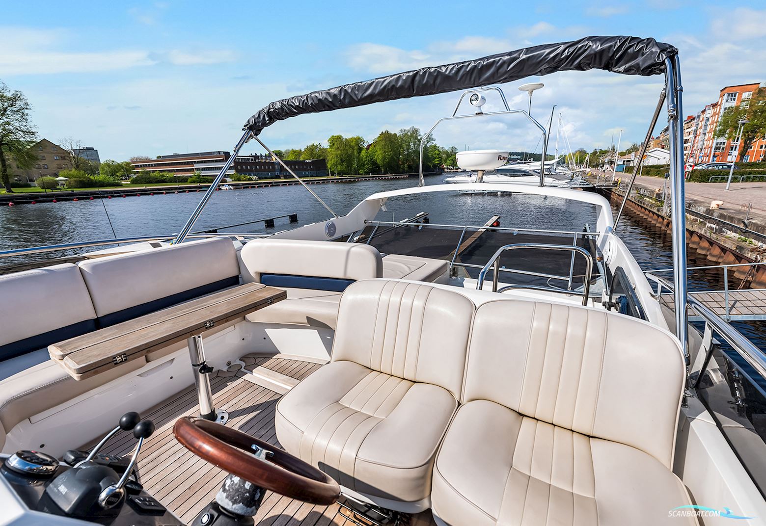 Princess 42 Flybridge