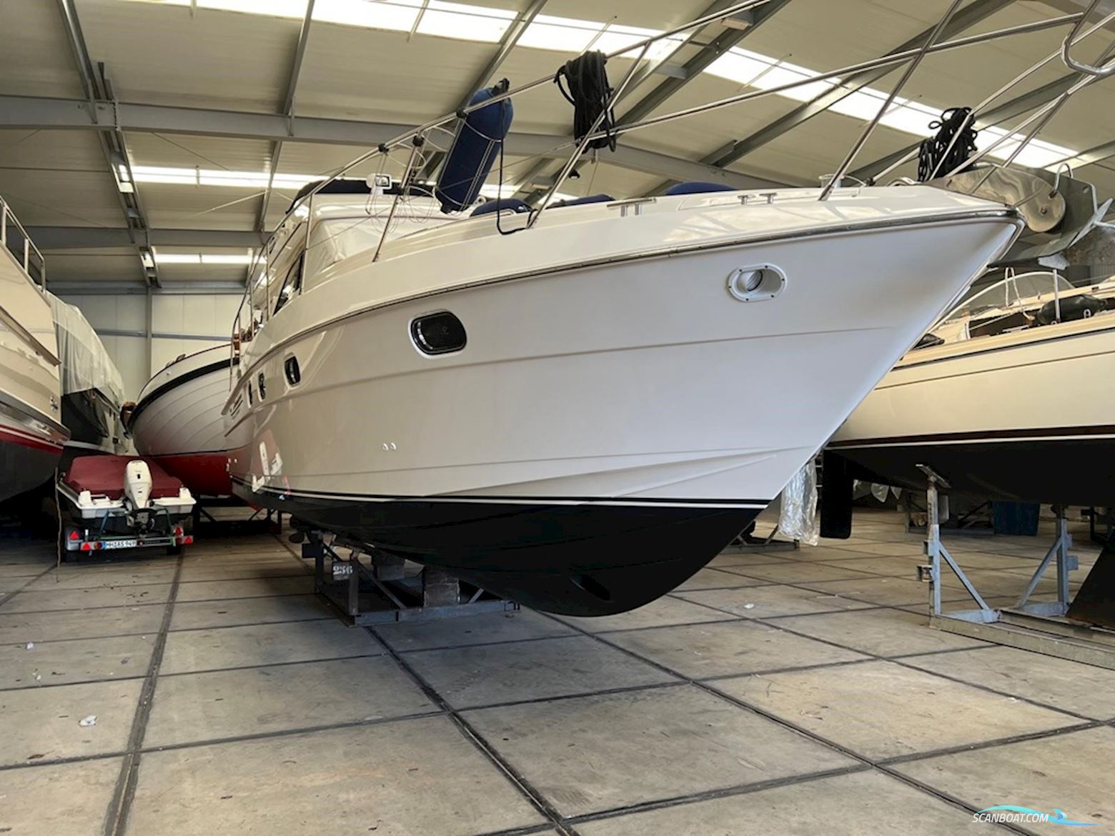 PRINCESS 440 FLY