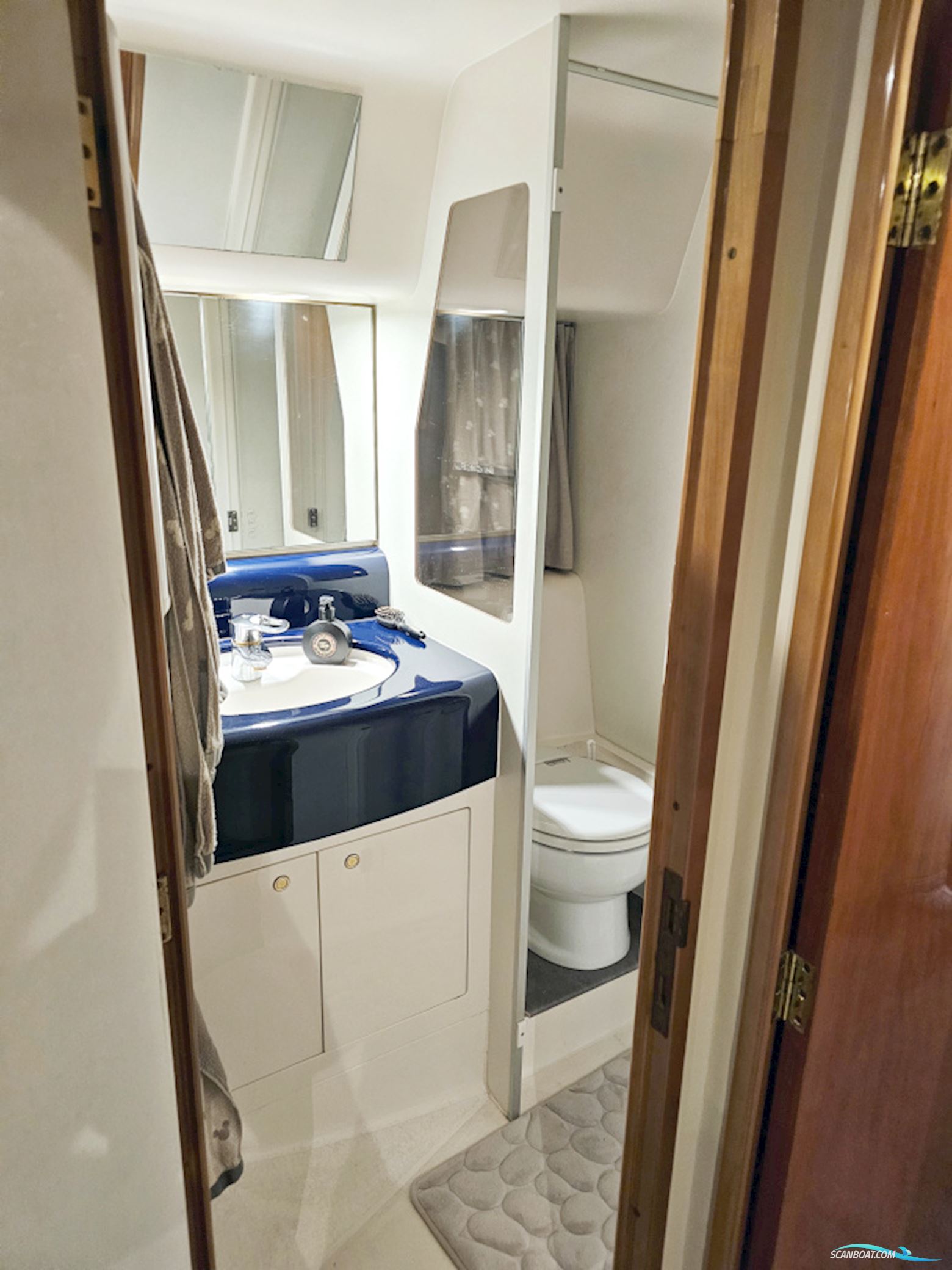 Princess 440 flybridge