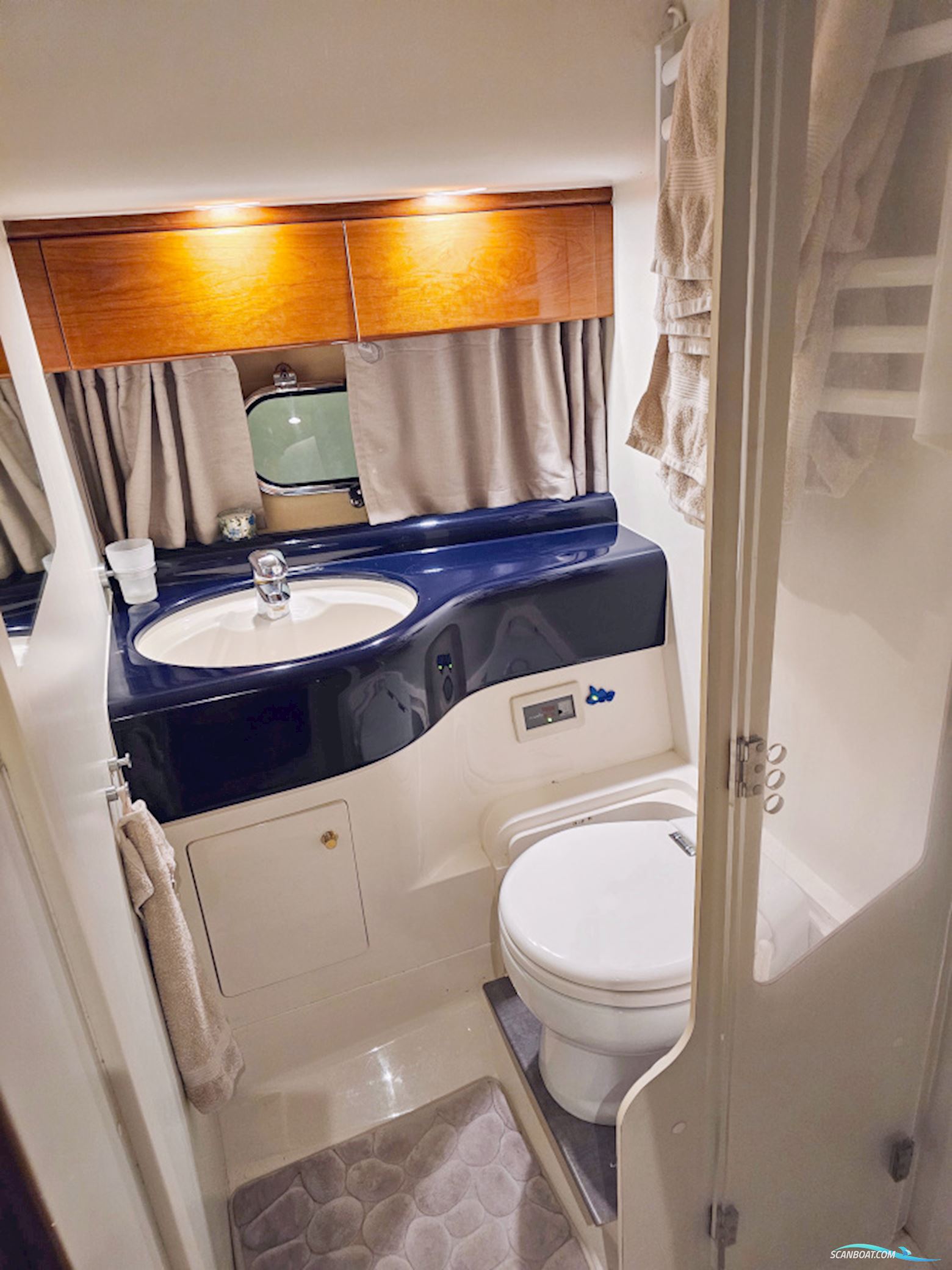 Princess 440 flybridge