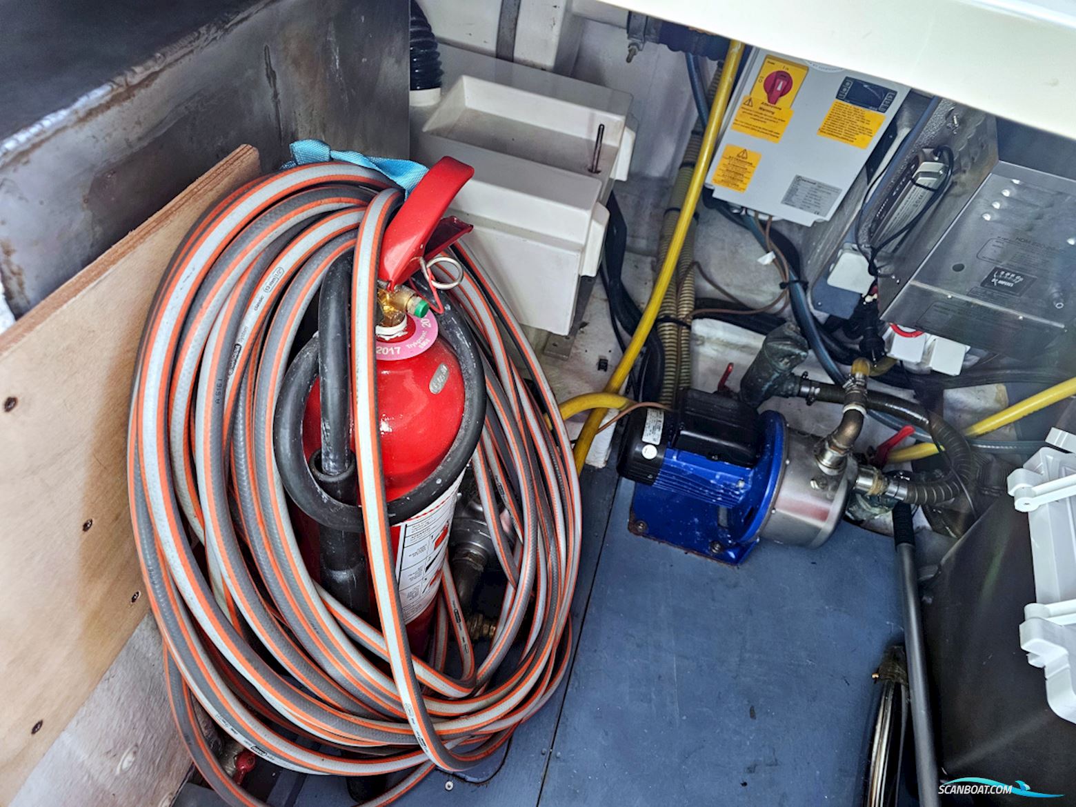 Princess 440 flybridge