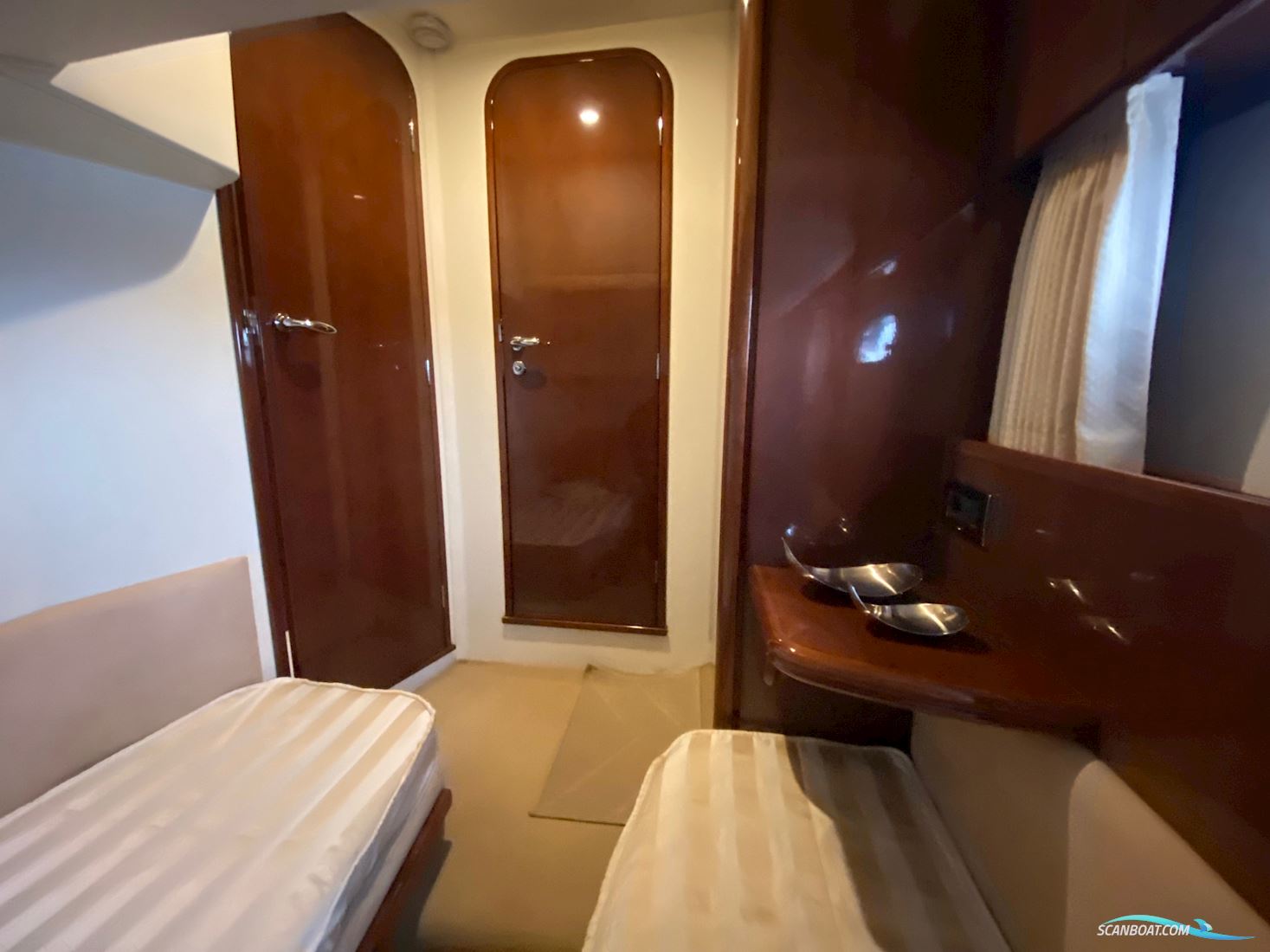 Princess 45 Flybridge - NY Pris