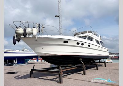 Princess 55 / 61 Fly Volvo Penta Tamd 122 Motorboten 1989, met Volvo Penta Tamd 122 motor, Sweden