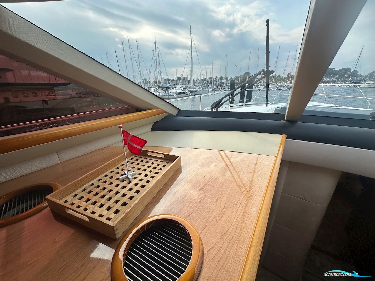 Princess 67 Flybridge