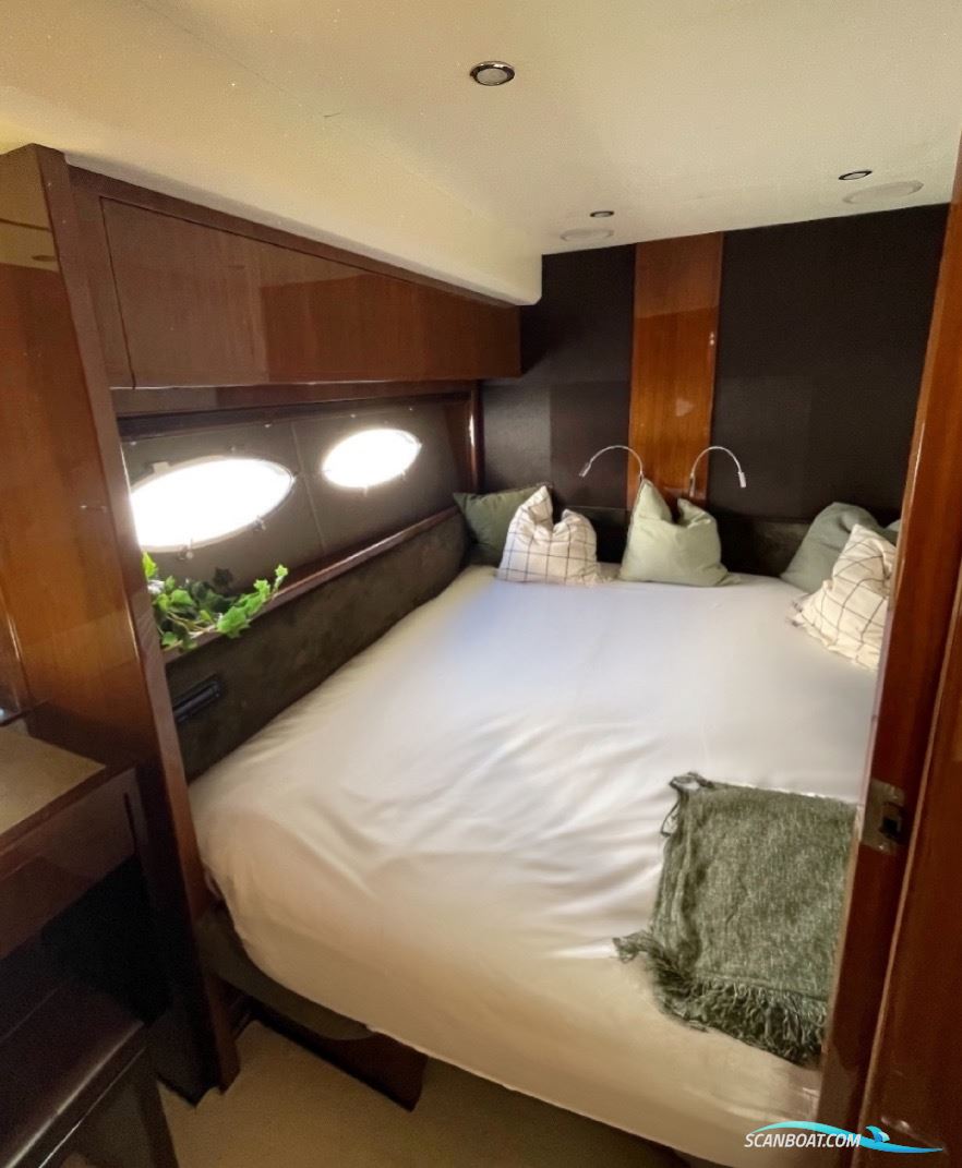 Princess 72