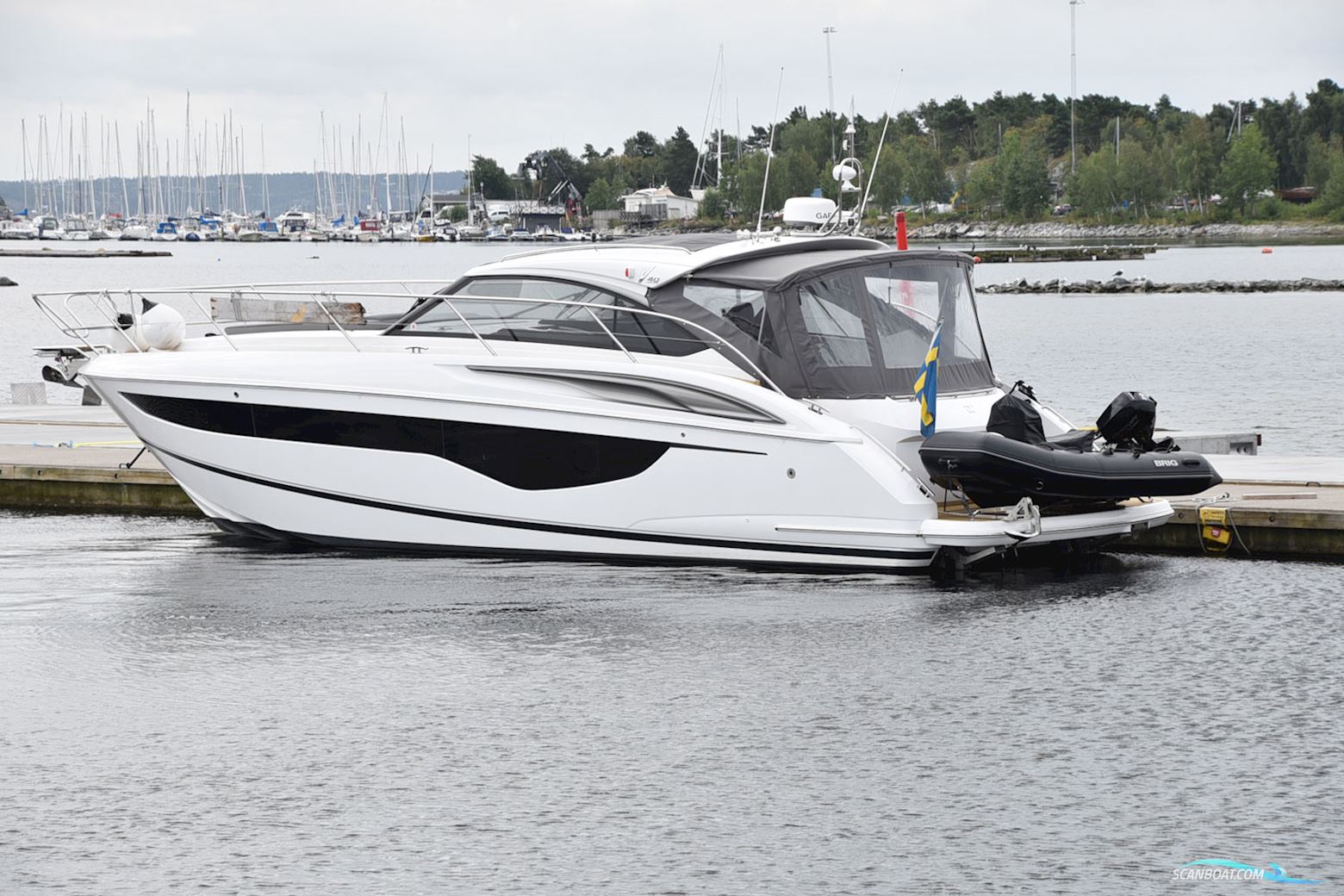 Princess Princess V40 Motorboten 2021, met Volvo Penta D6-340 DP (2x340hk) motor, Sweden