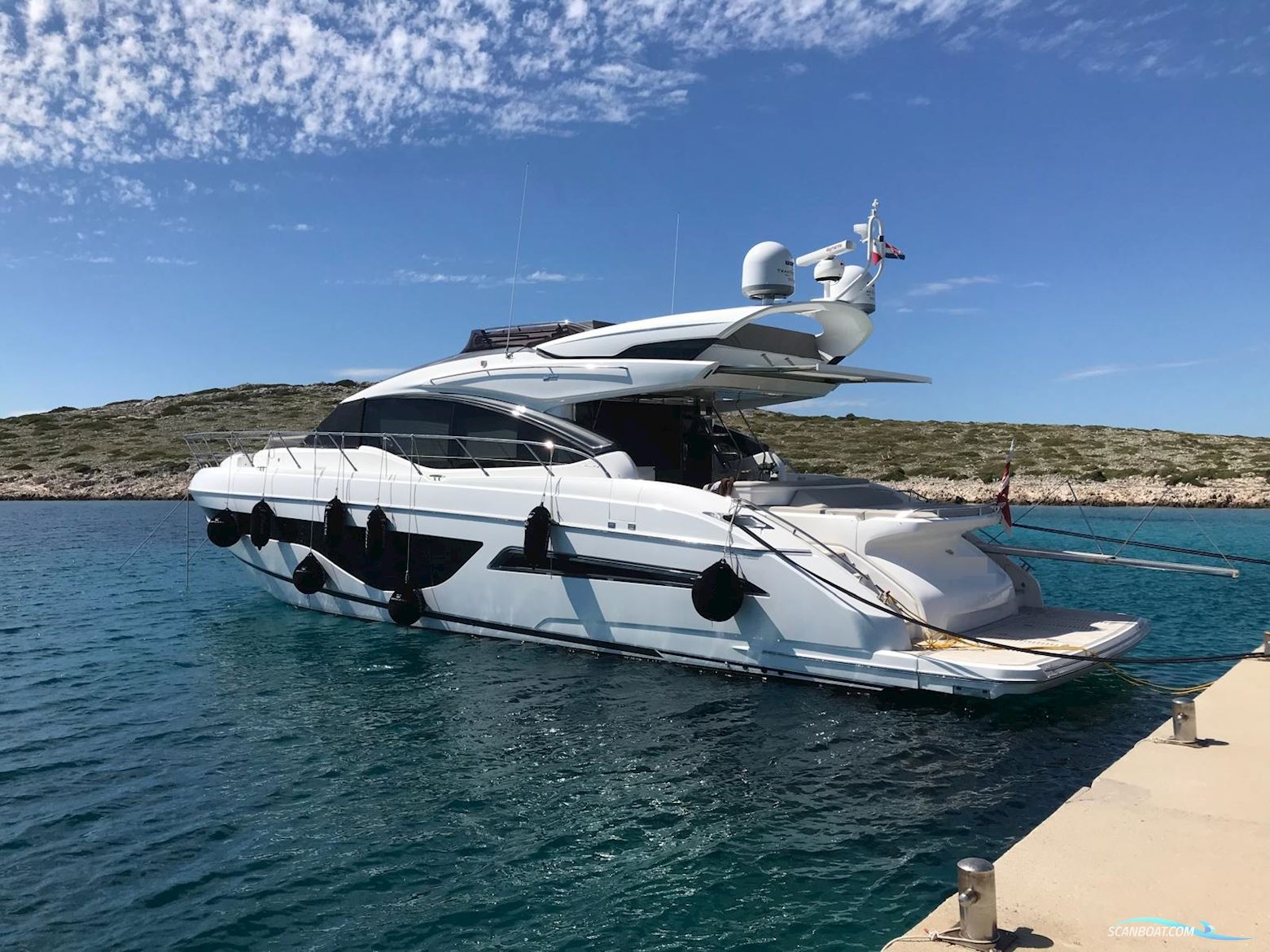 Princess S66 Motorboten 2020, met Man V12 motor, Kroatië